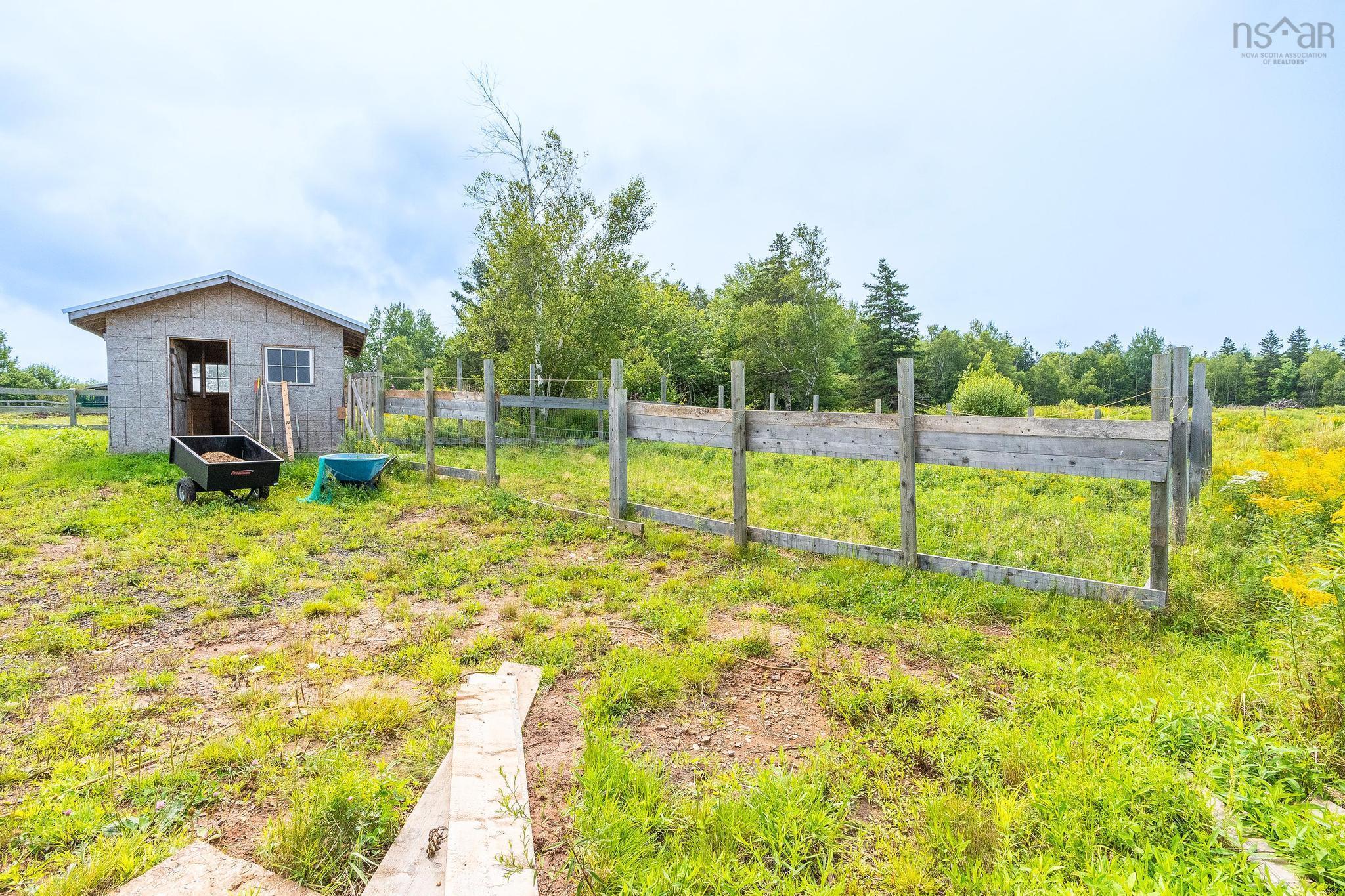 $460,000.00: 239 Brinton Road, Port Lorne