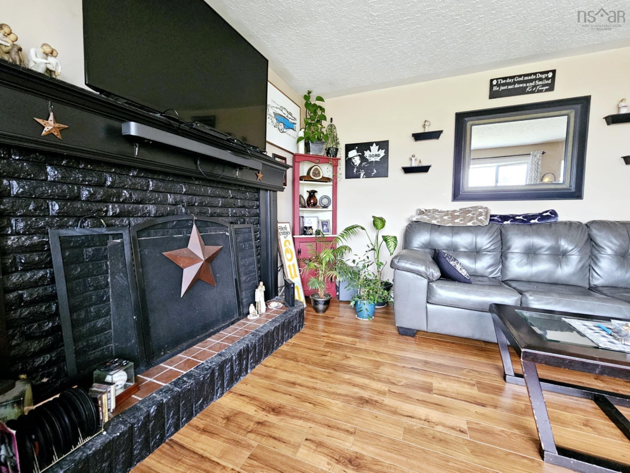 $335,000.00: 55 Birch Street, Salmon River