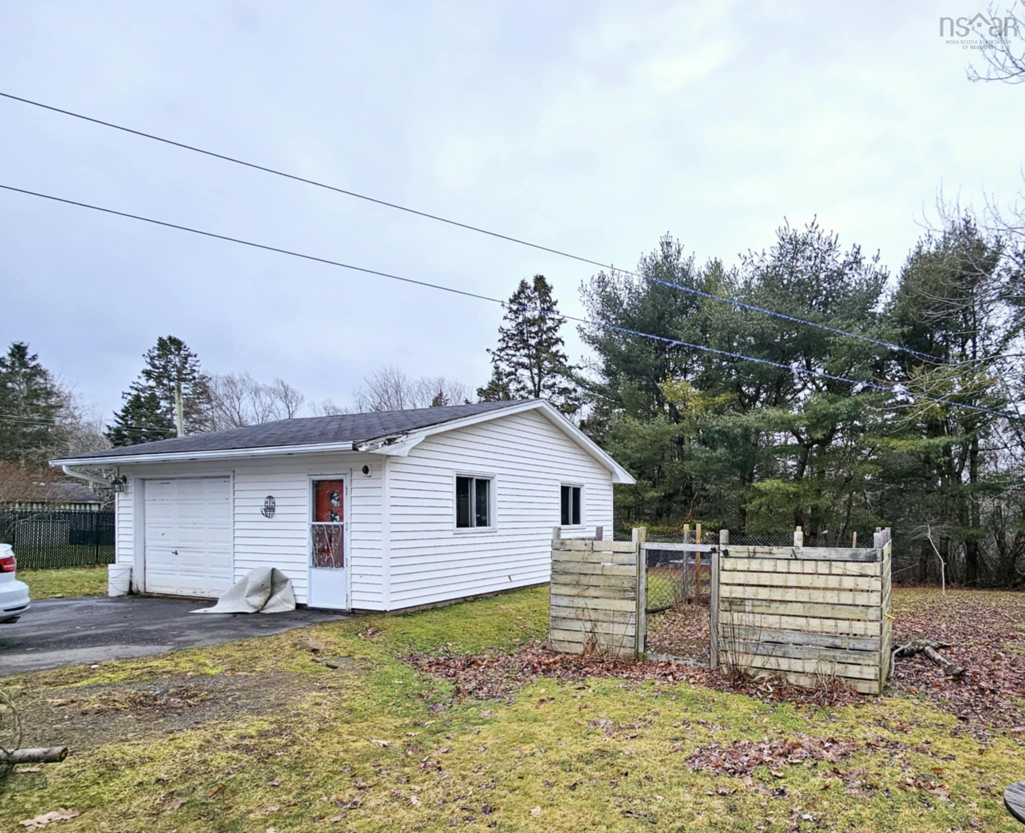 $335,000.00: 55 Birch Street, Salmon River