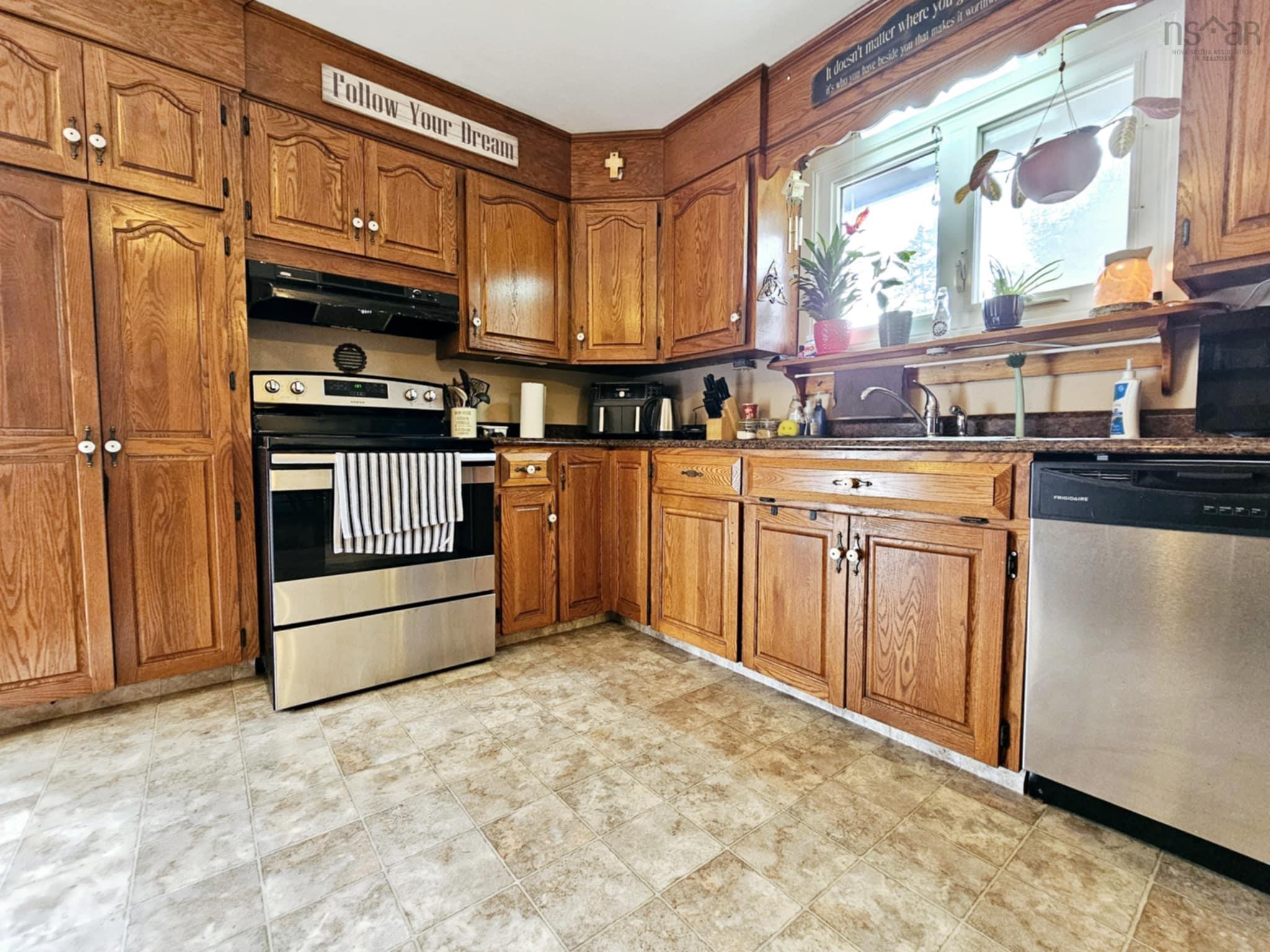 $335,000.00: 55 Birch Street, Salmon River