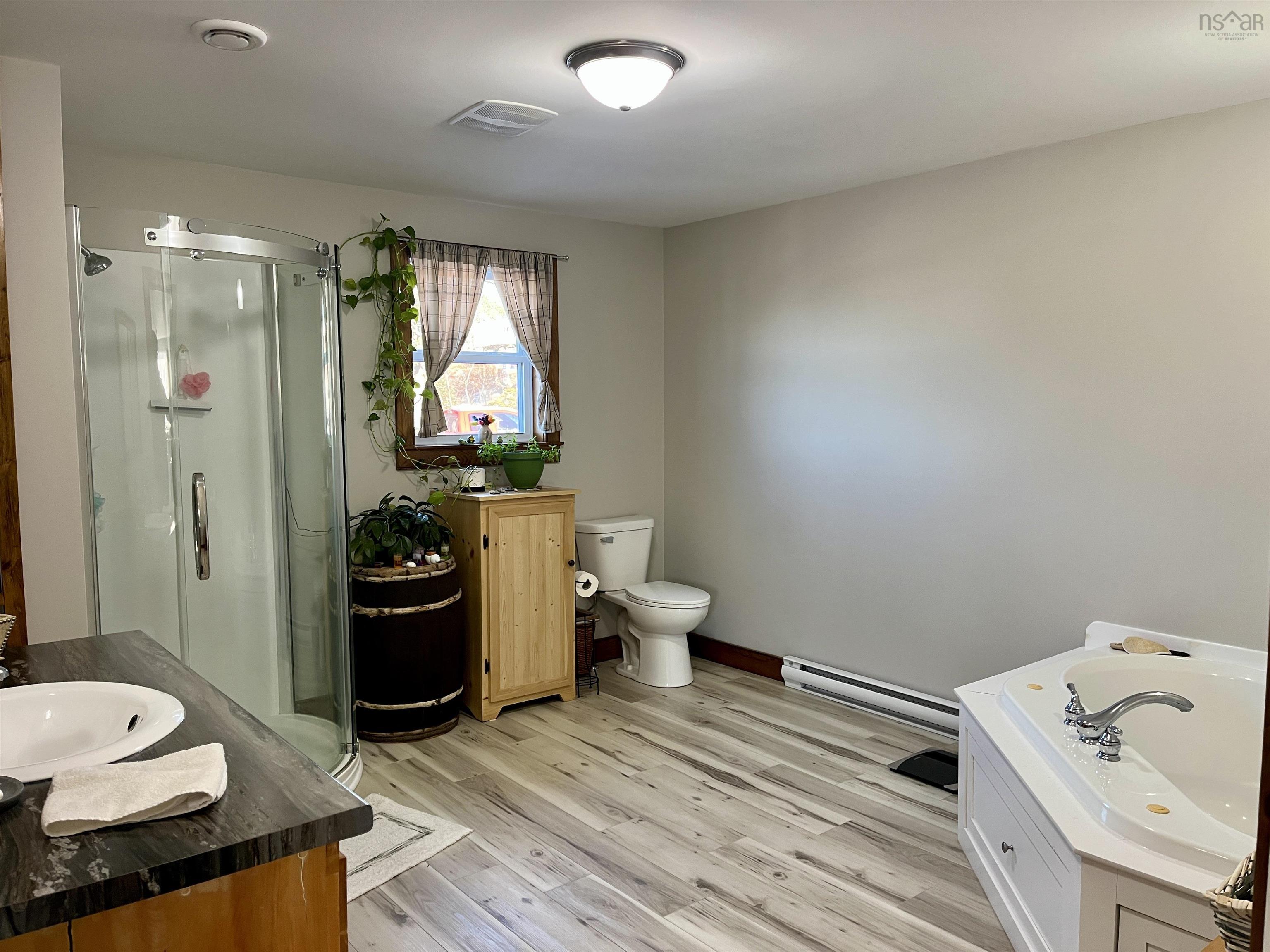 $799,000.00: 19 Bond Drive, Chester