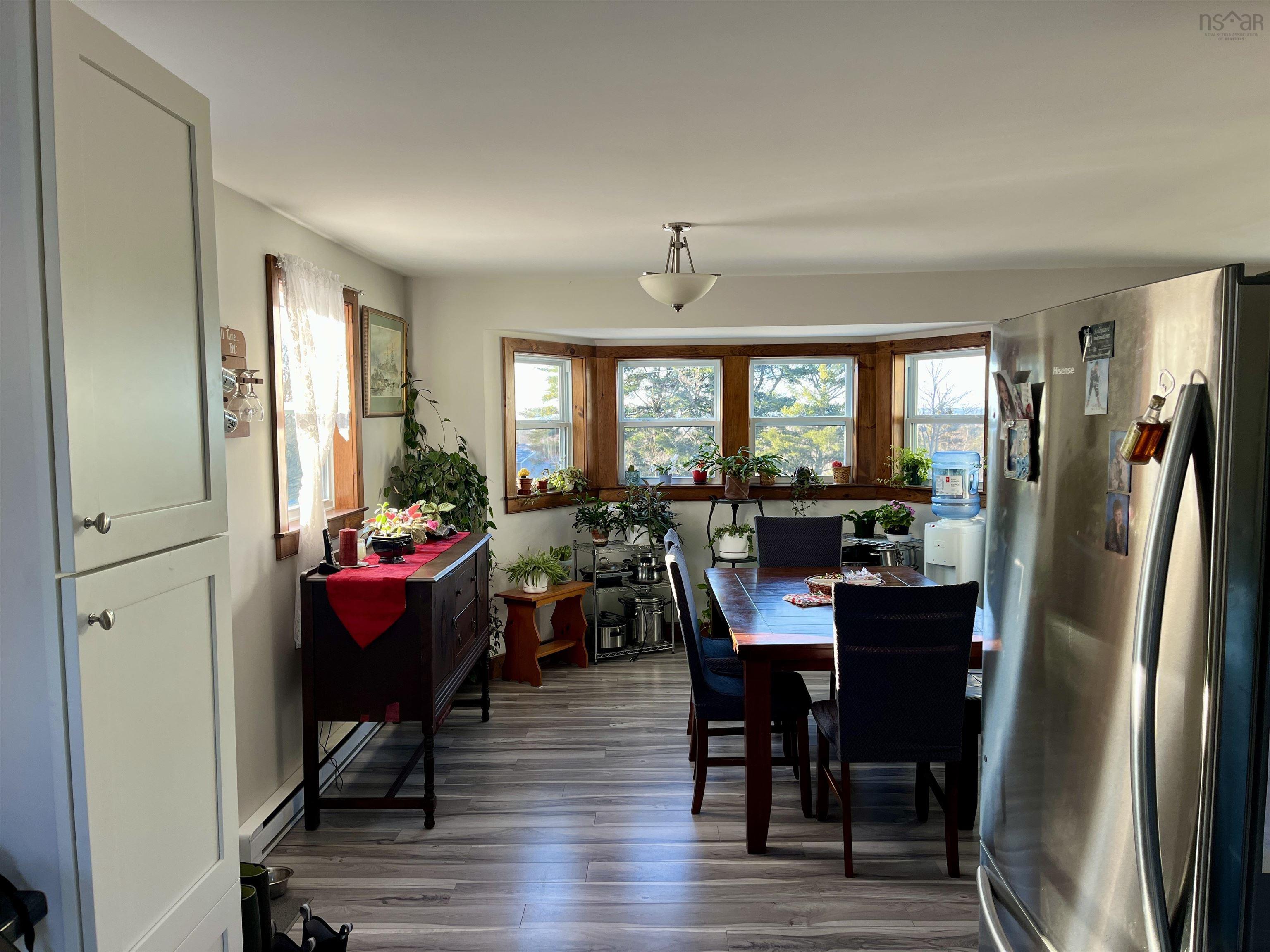 $799,000.00: 19 Bond Drive, Chester