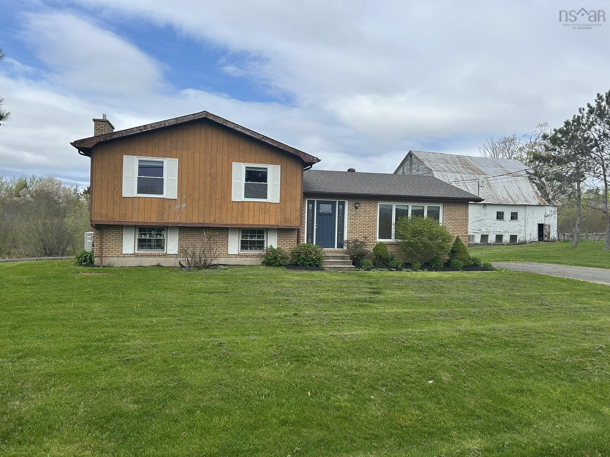 $549,000.00: 117 BROOKSIDE BRANCH Road, Brookside