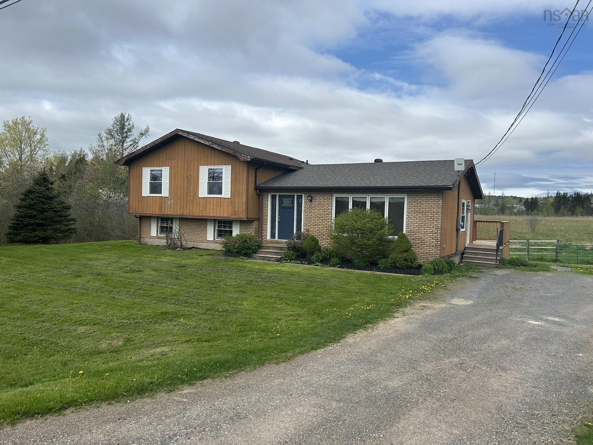 $549,000.00: 117 BROOKSIDE BRANCH Road, Brookside