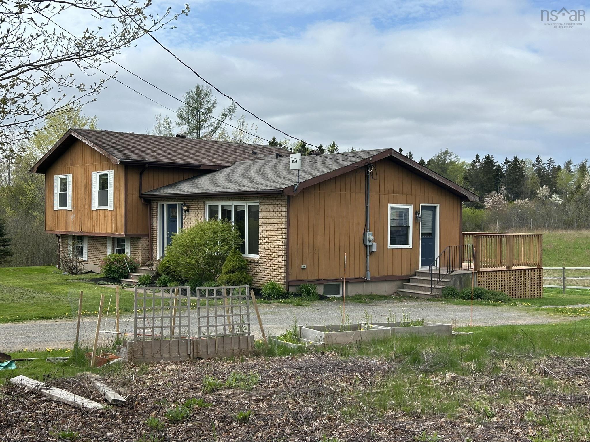$549,000.00: 117 BROOKSIDE BRANCH Road, Brookside