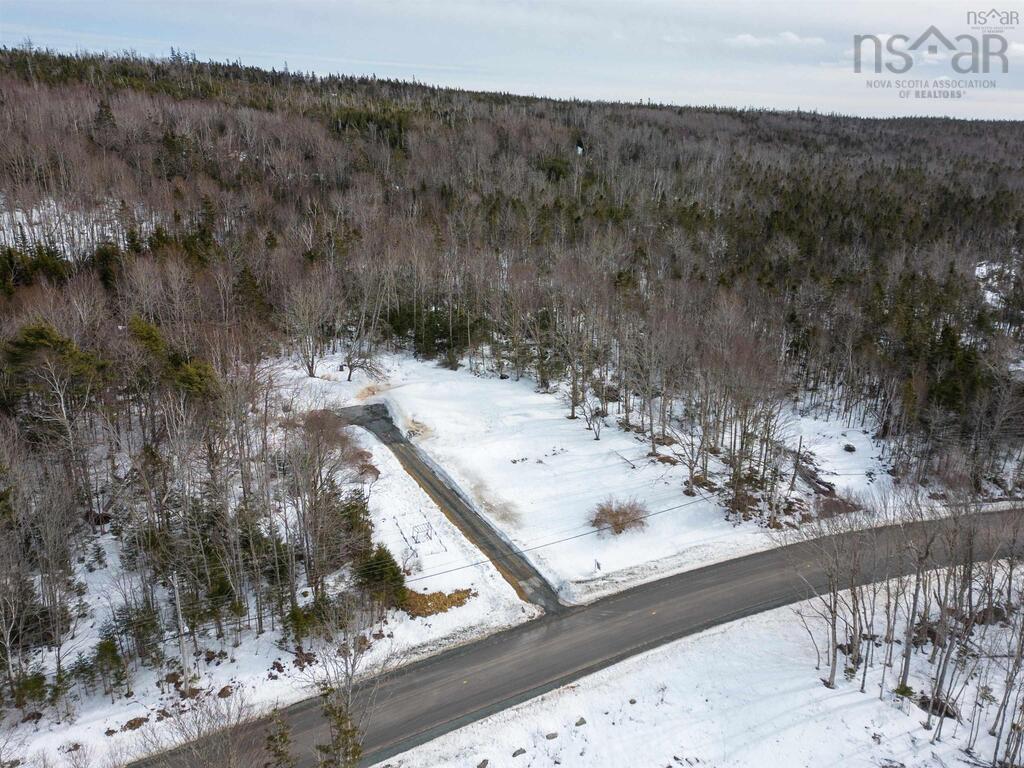 $62,900.00: 284 East River, Sheet Harbour