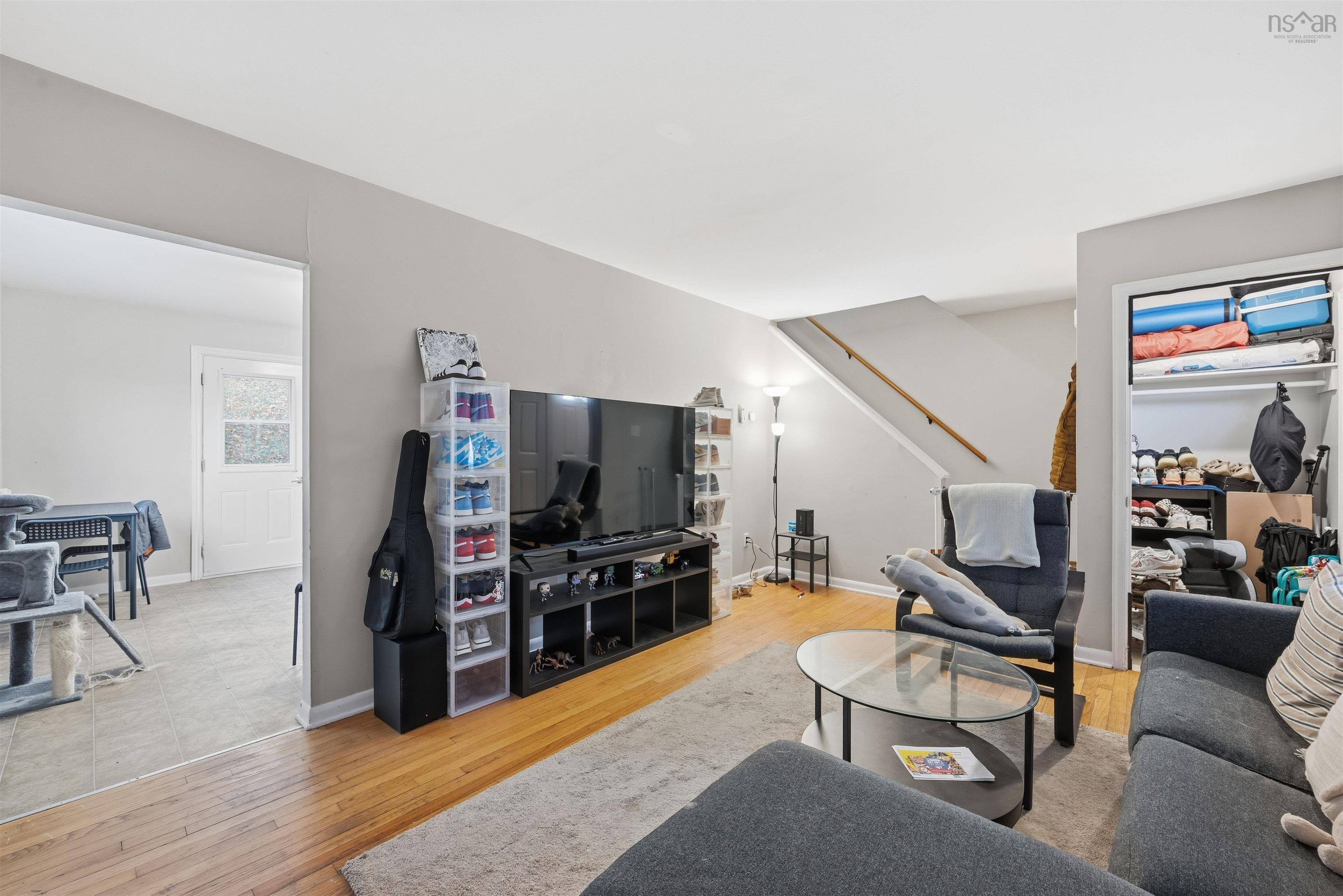 $405,000.00: 112 School Street, Kentville