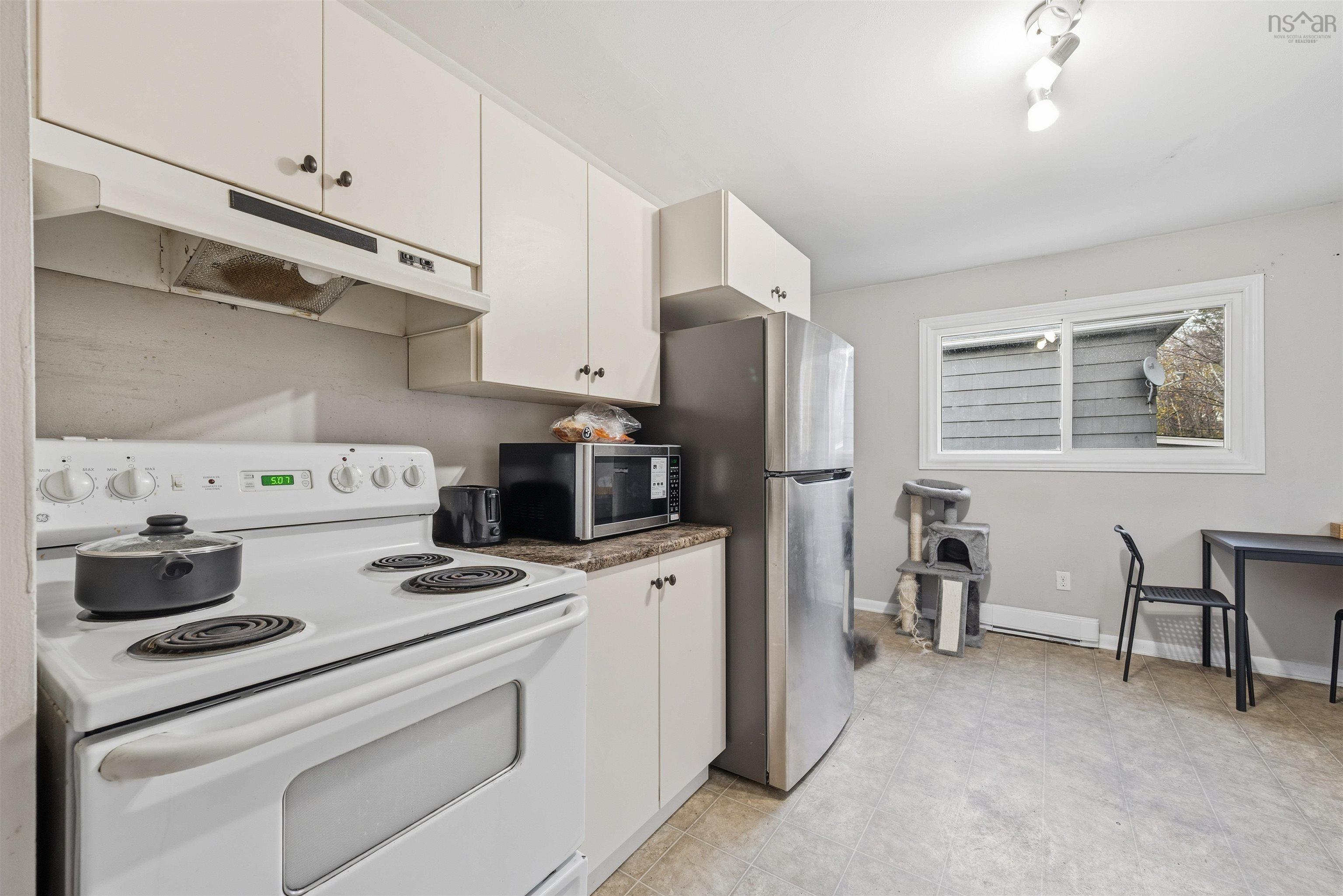 $405,000.00: 112 School Street, Kentville