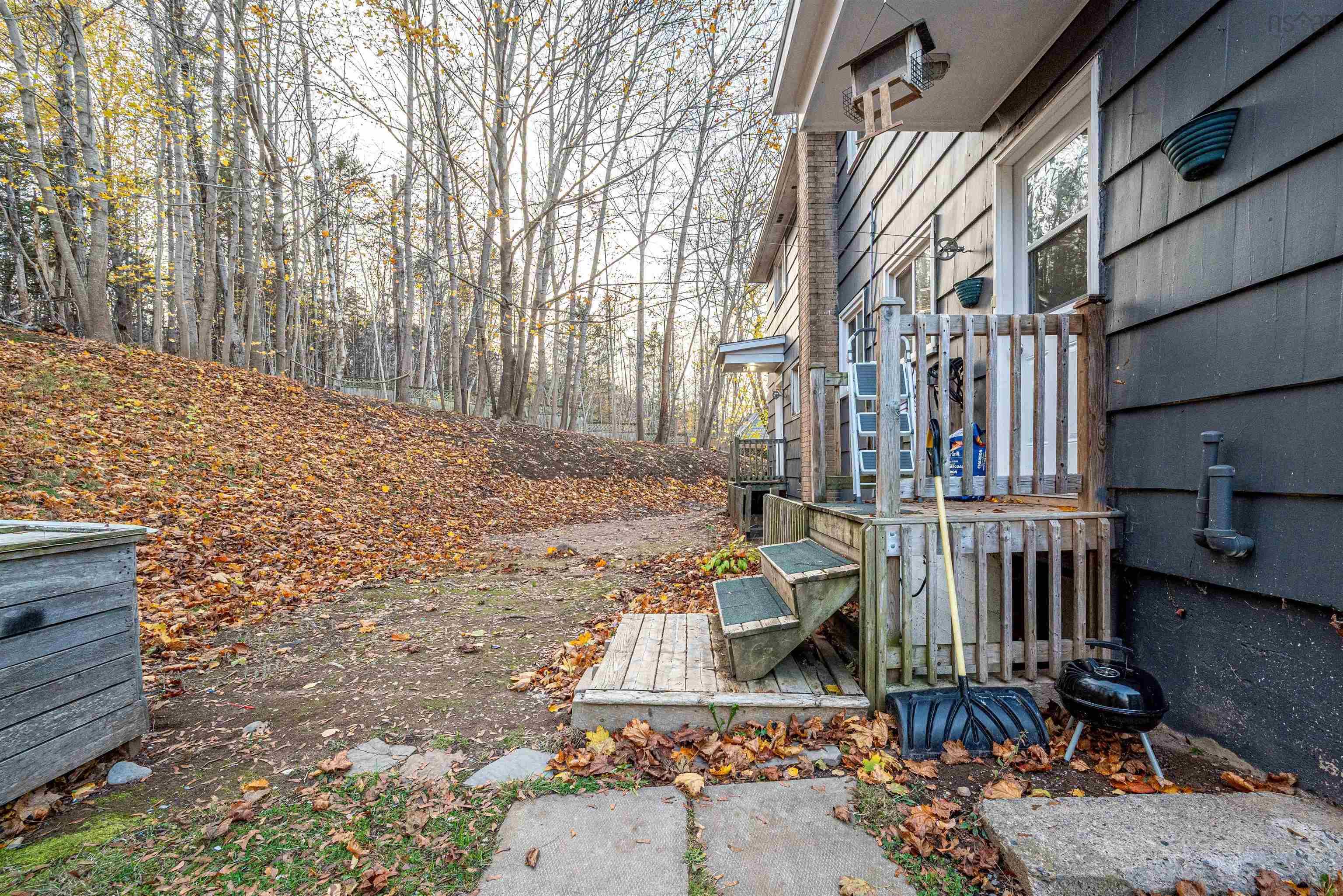 $405,000.00: 112 School Street, Kentville