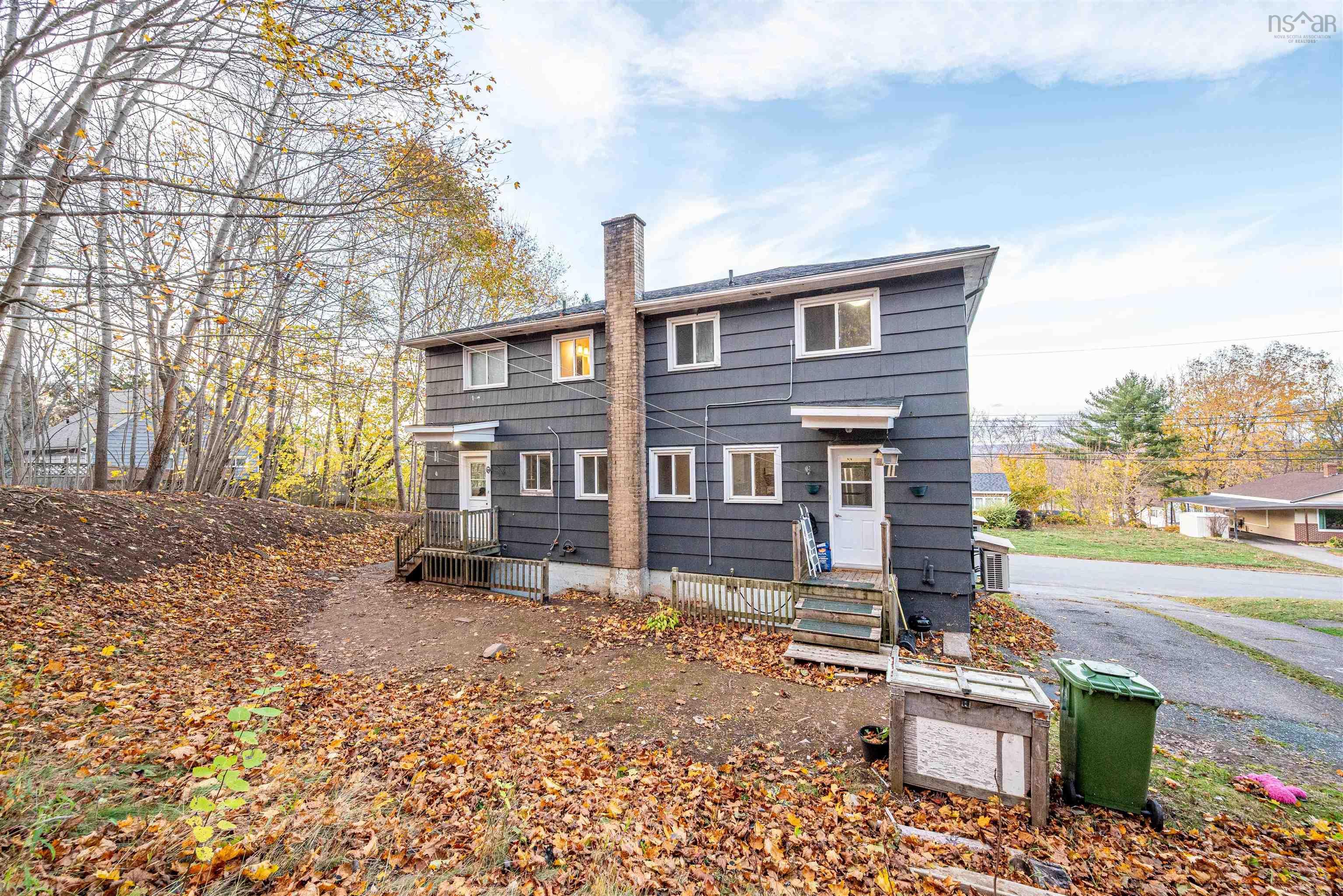 $405,000.00: 112 School Street, Kentville