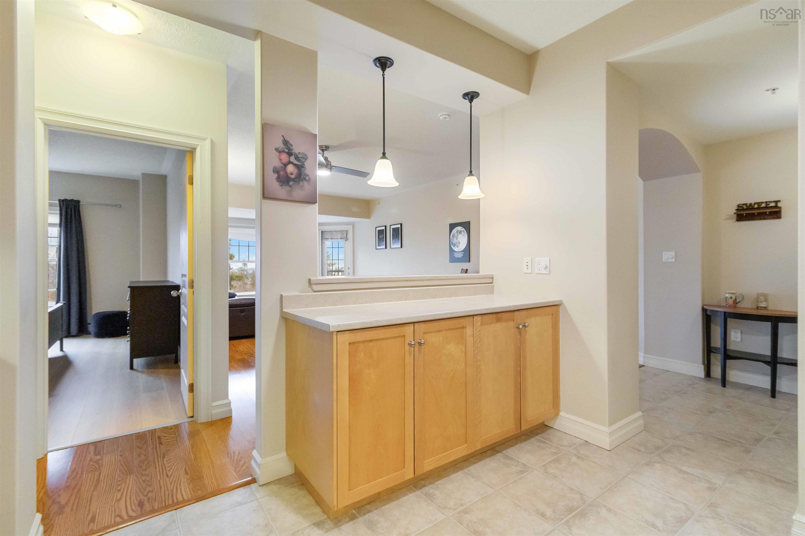 $484,900.00: 306 277 Rutledge, Bedford