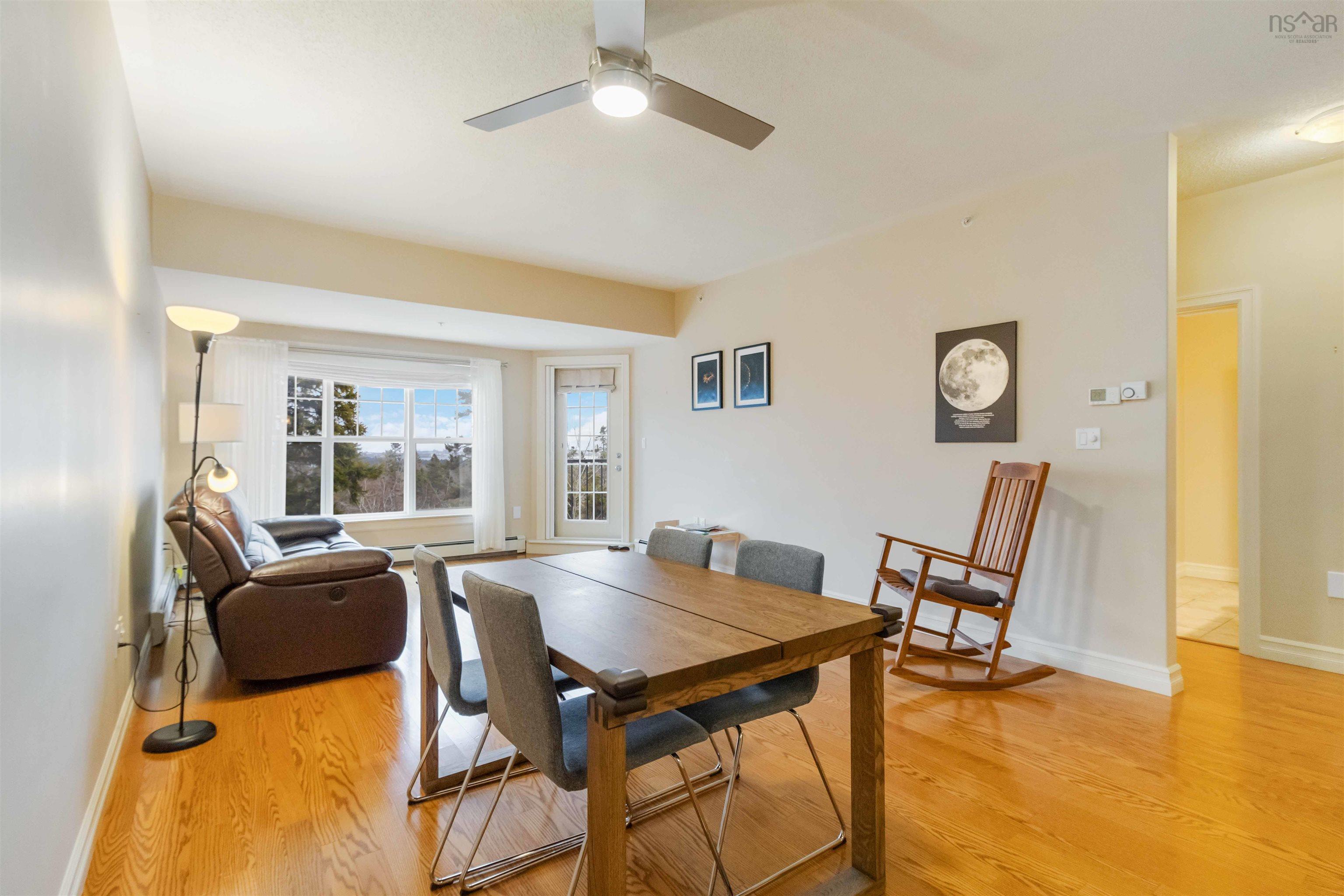 $484,900.00: 306 277 Rutledge, Bedford