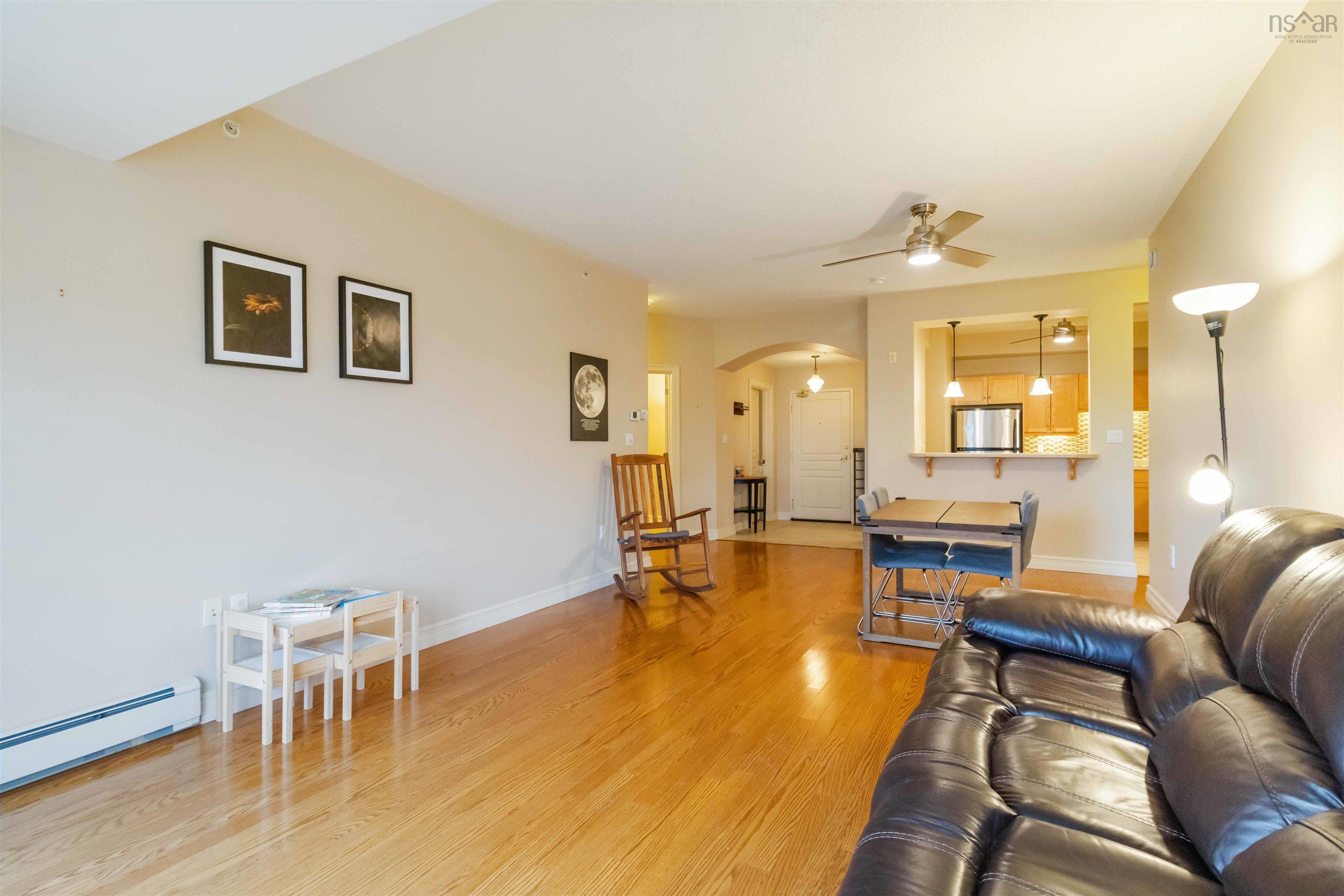 $484,900.00: 306 277 Rutledge, Bedford