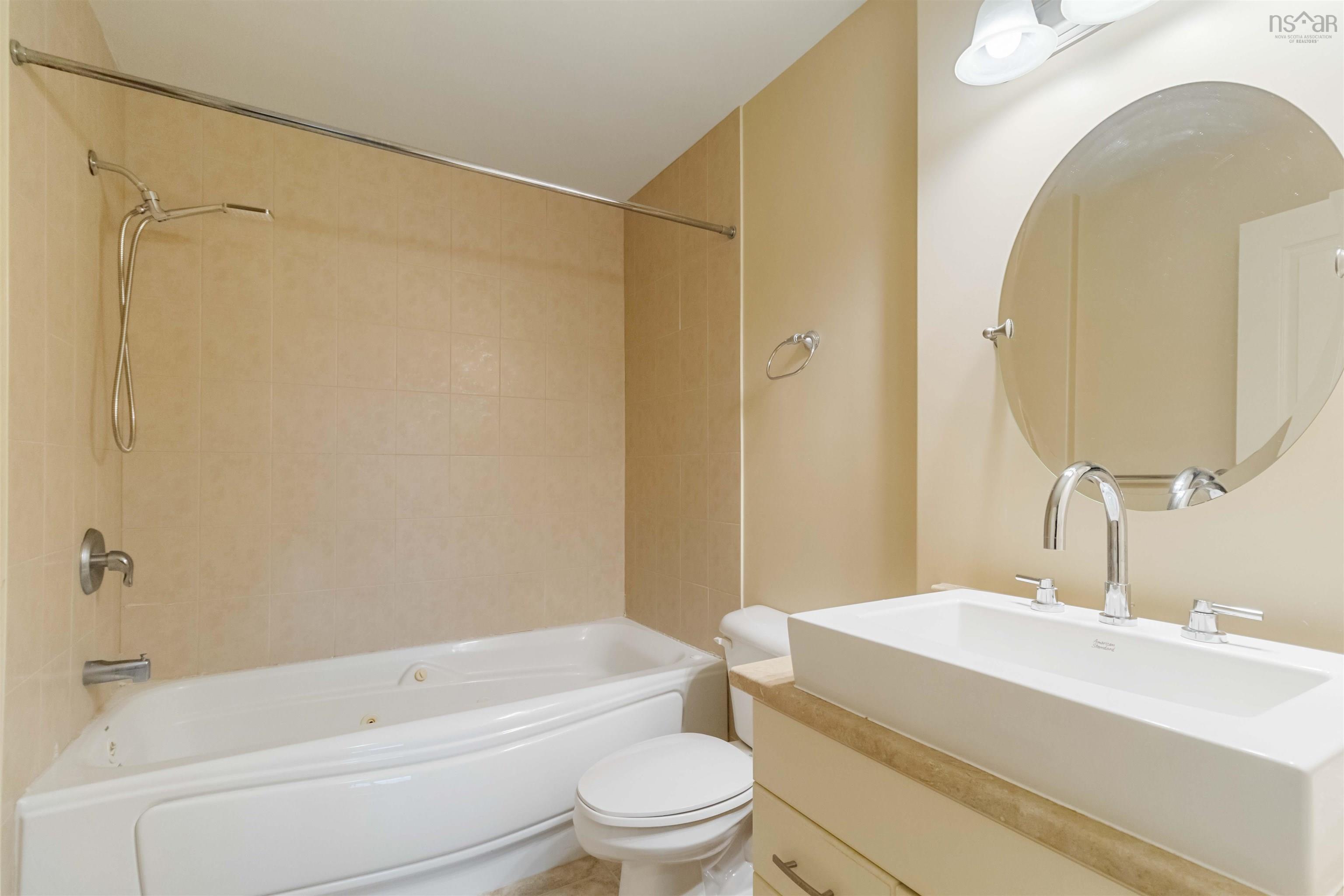 $484,900.00: 306 277 Rutledge, Bedford