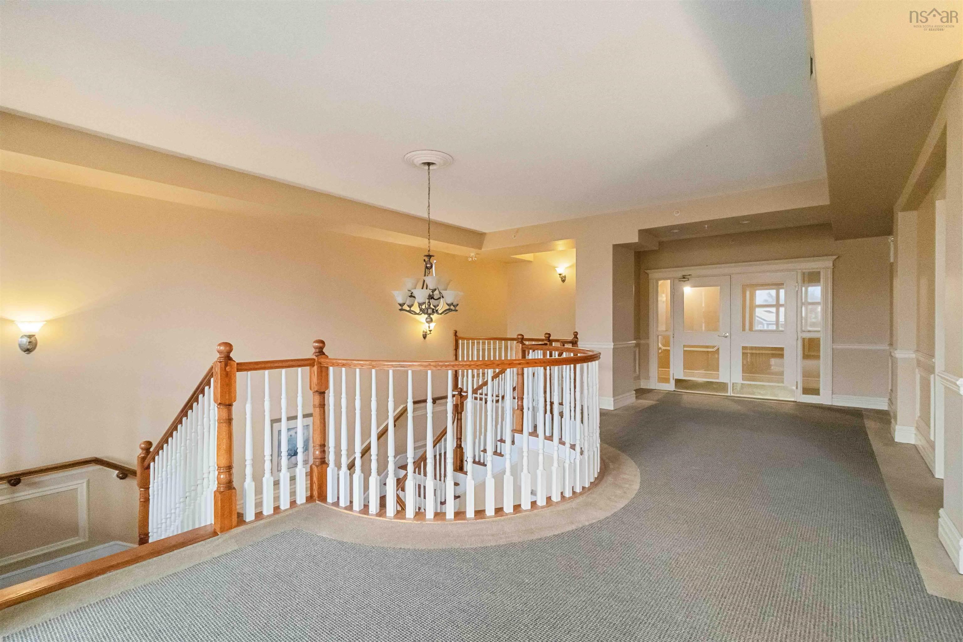 $484,900.00: 306 277 Rutledge, Bedford