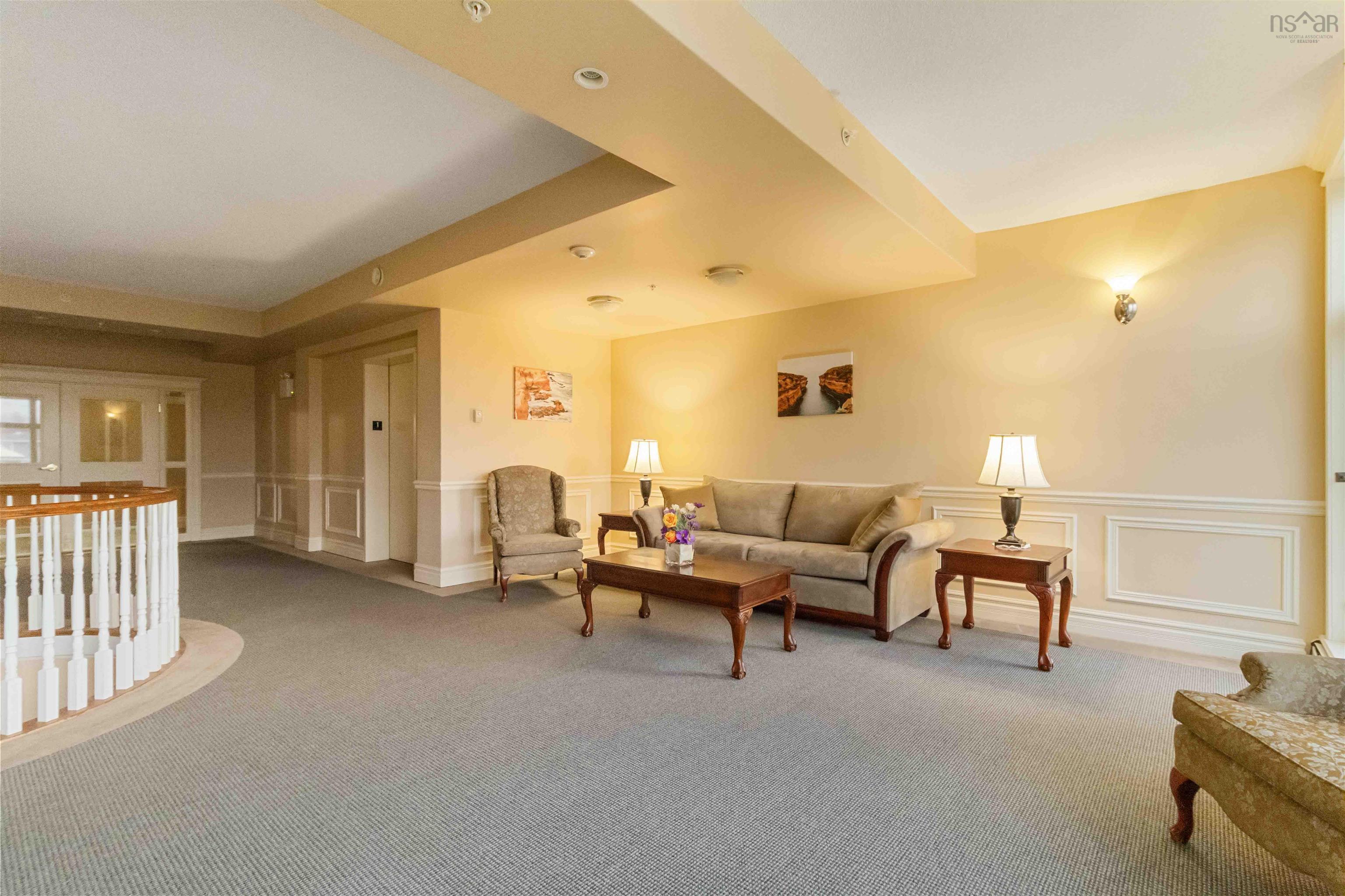 $484,900.00: 306 277 Rutledge, Bedford