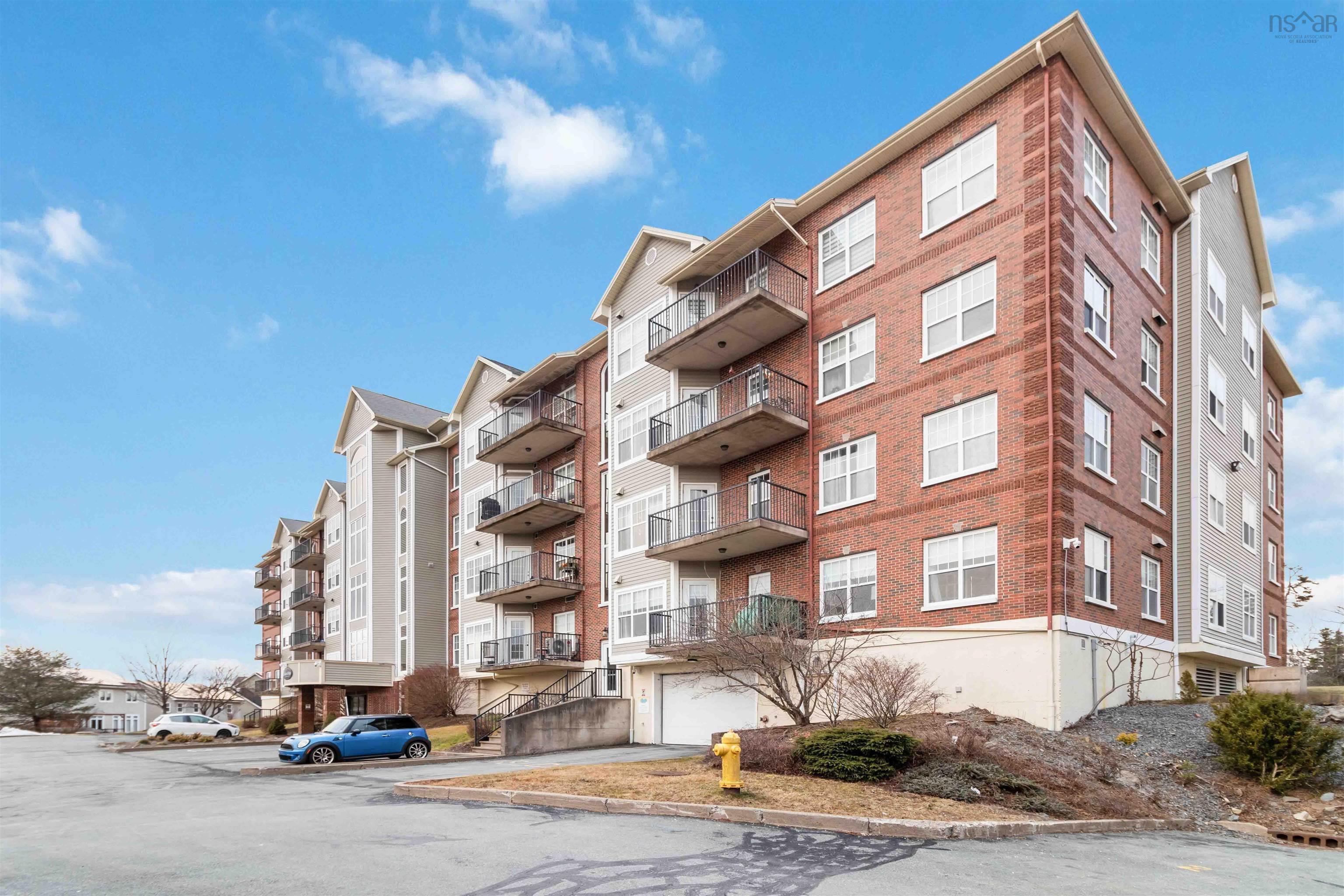 $484,900.00: 306 277 Rutledge, Bedford