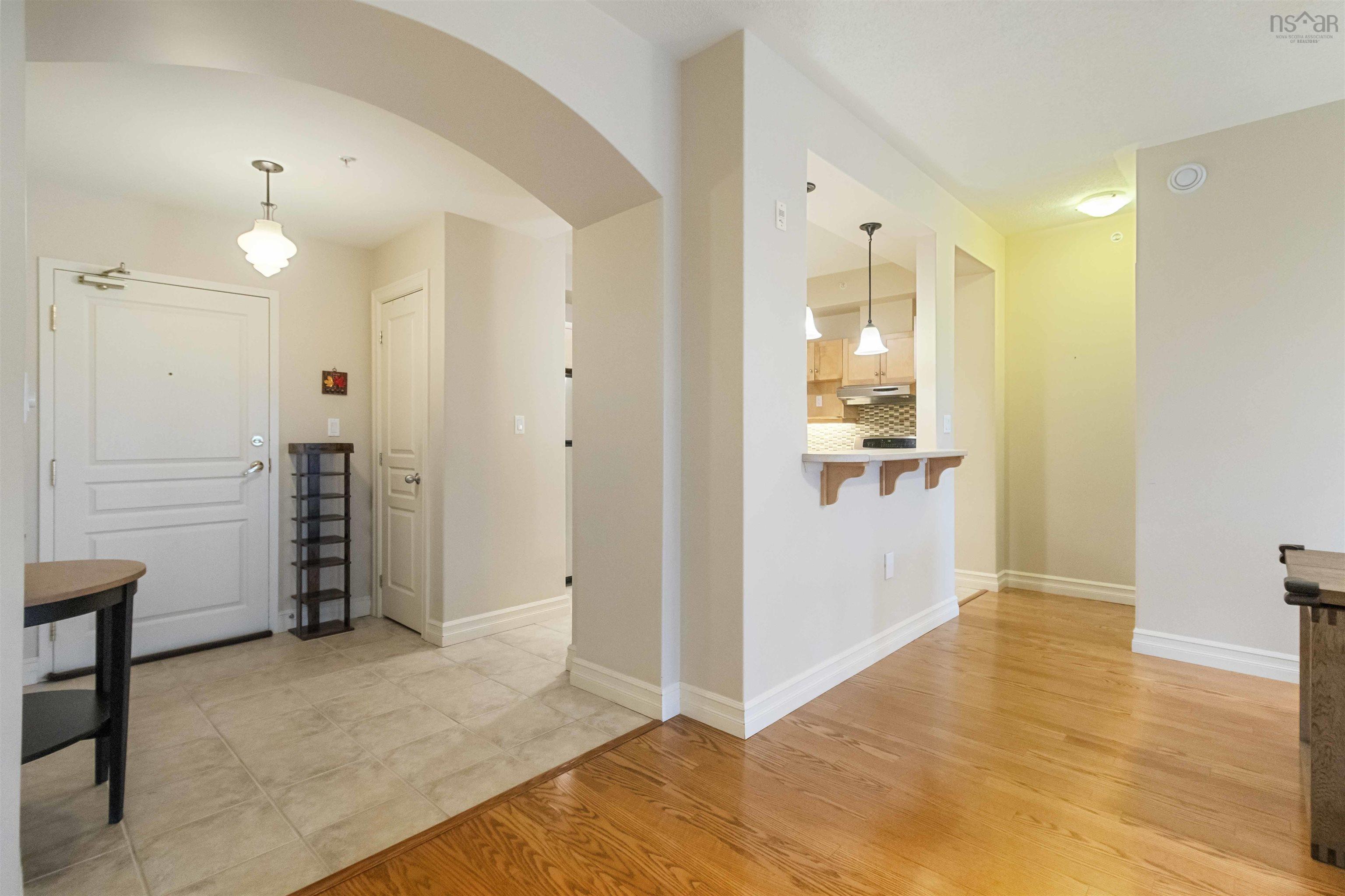 $484,900.00: 306 277 Rutledge, Bedford