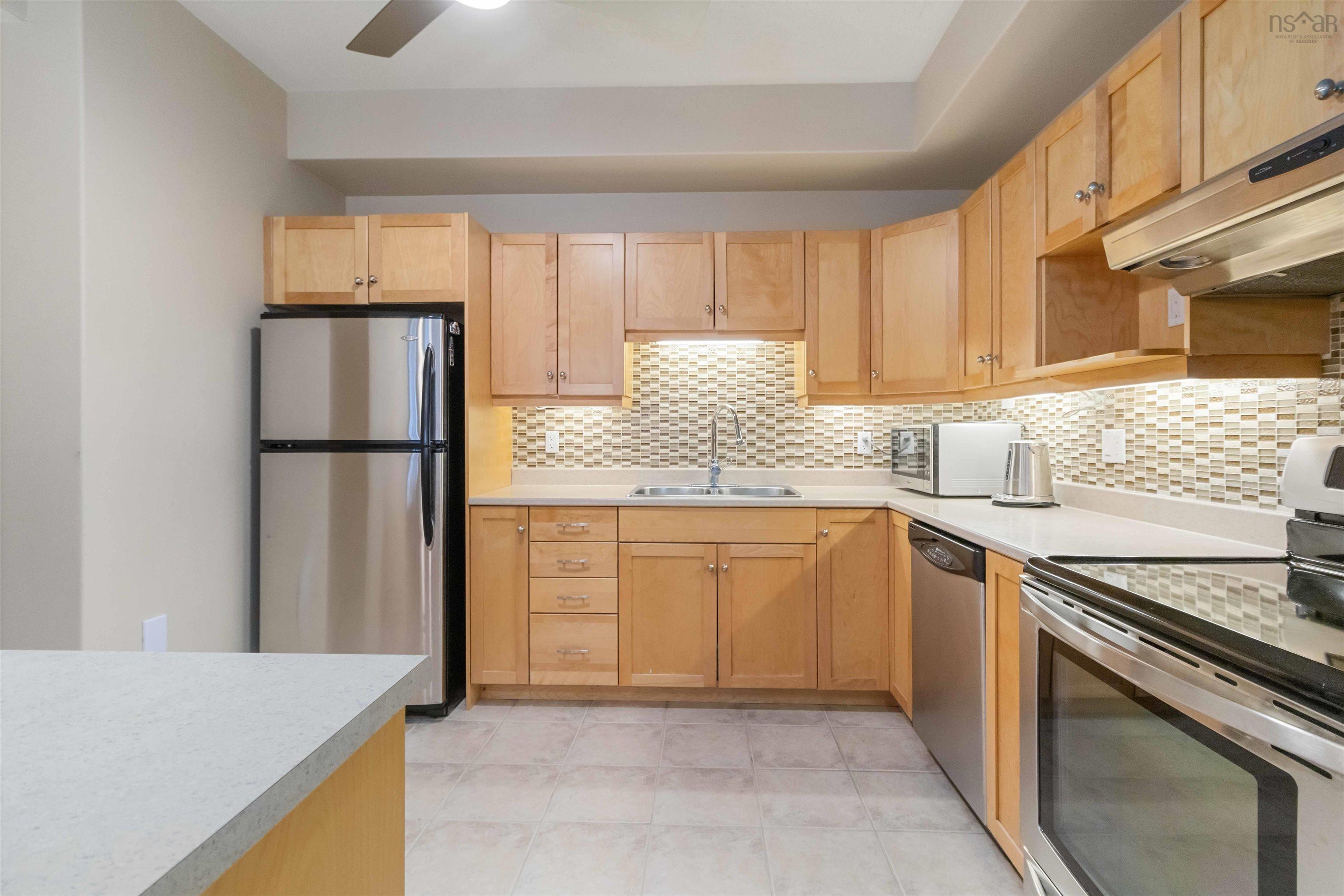 $484,900.00: 306 277 Rutledge, Bedford