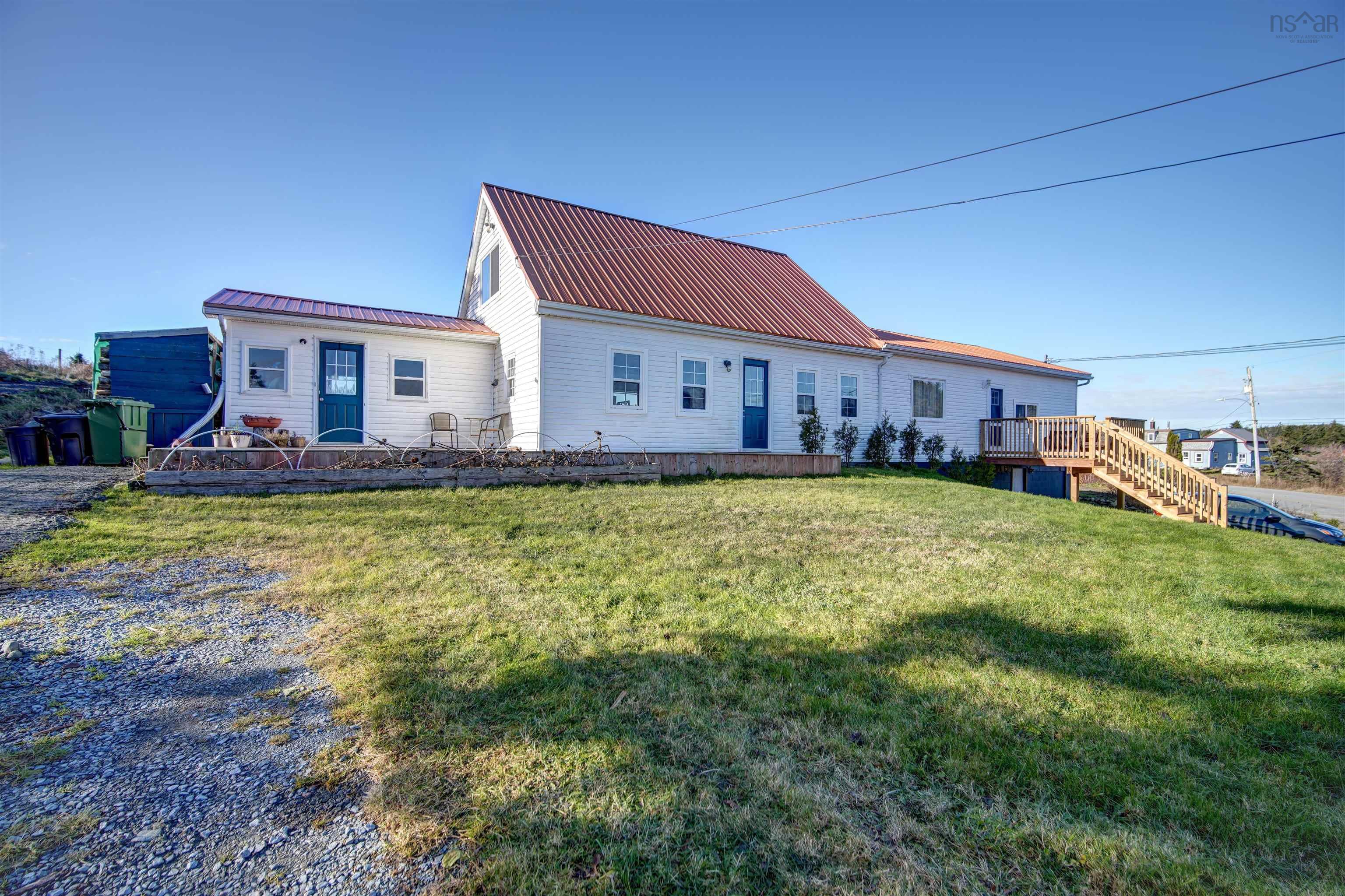 218-220 Back Road, Seaforth, NS (MLS® 202501370)