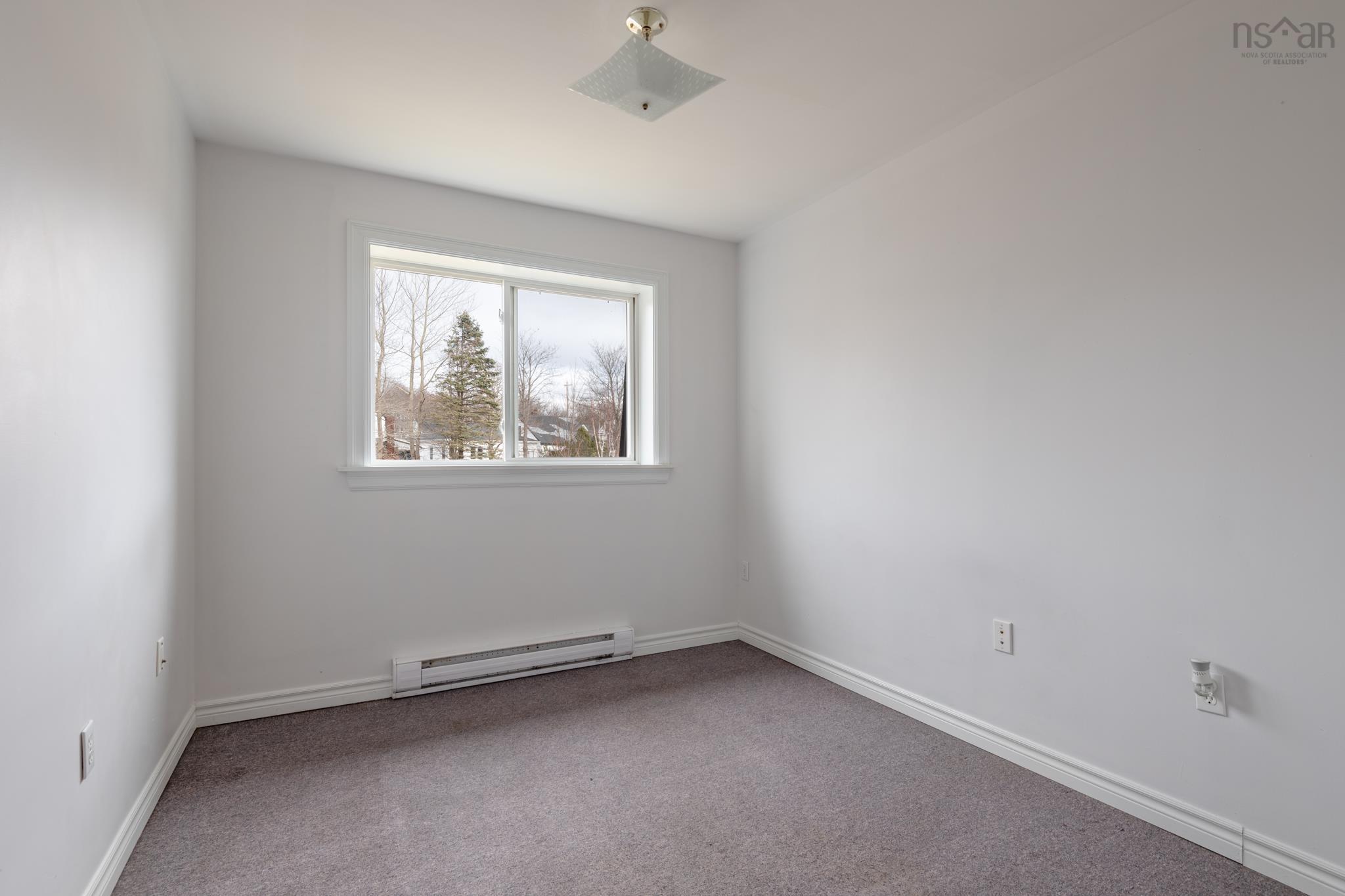 $279,900.00: 302 7 Jamieson Street, Dartmouth