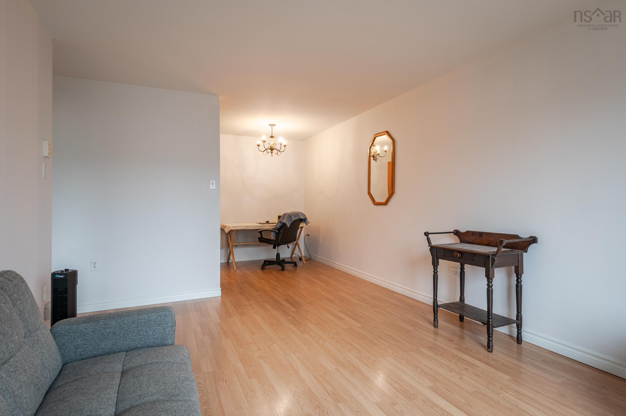 $279,900.00: 302 7 Jamieson Street, Dartmouth