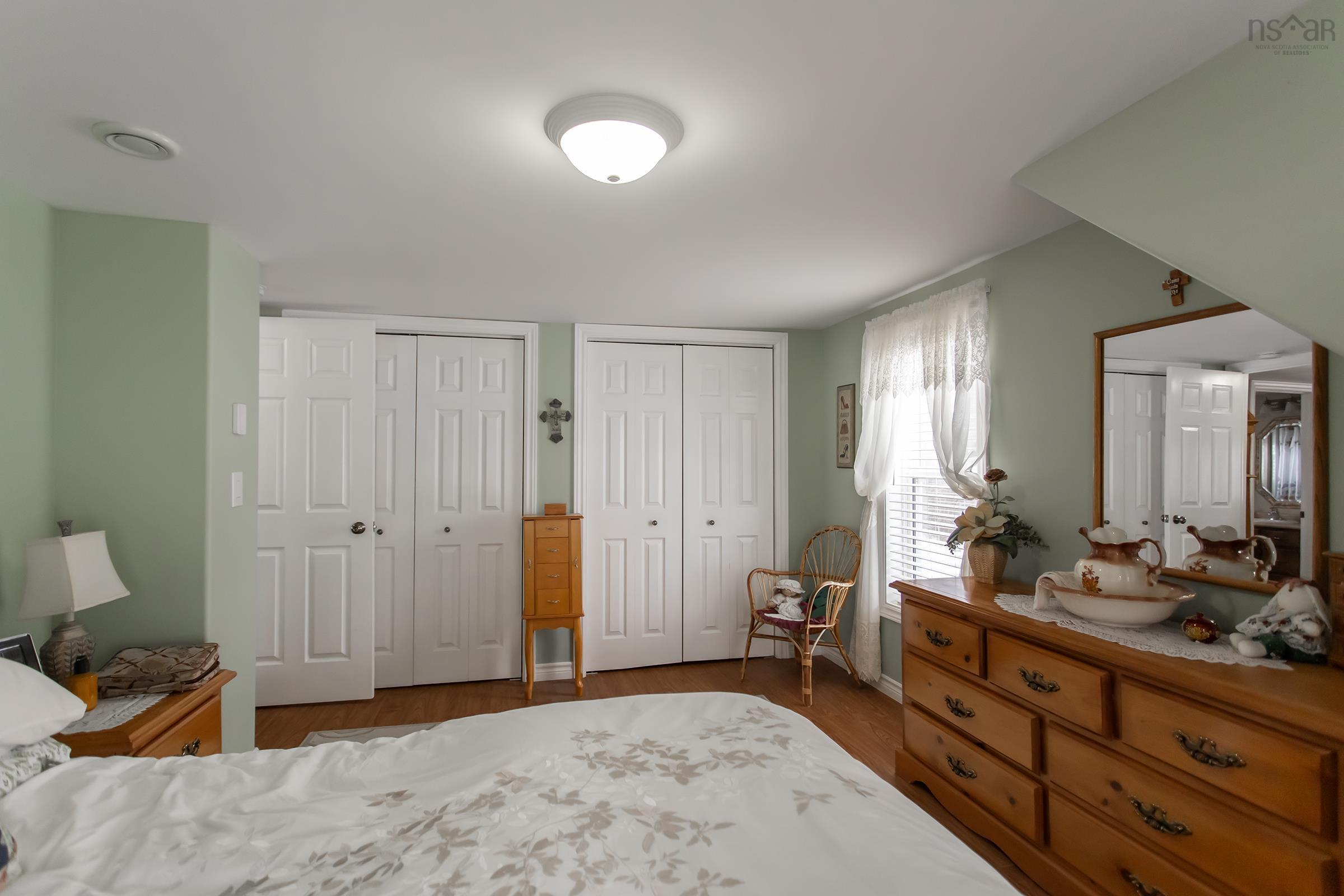 $375,000.00: 76 Mount Street, Digby
