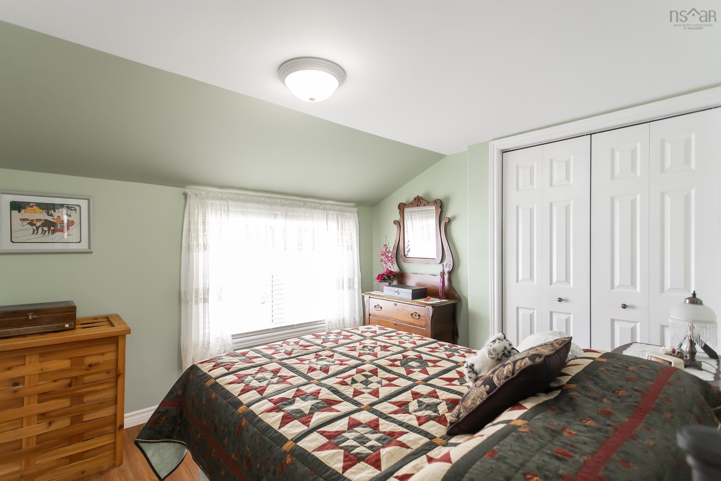 $375,000.00: 76 Mount Street, Digby