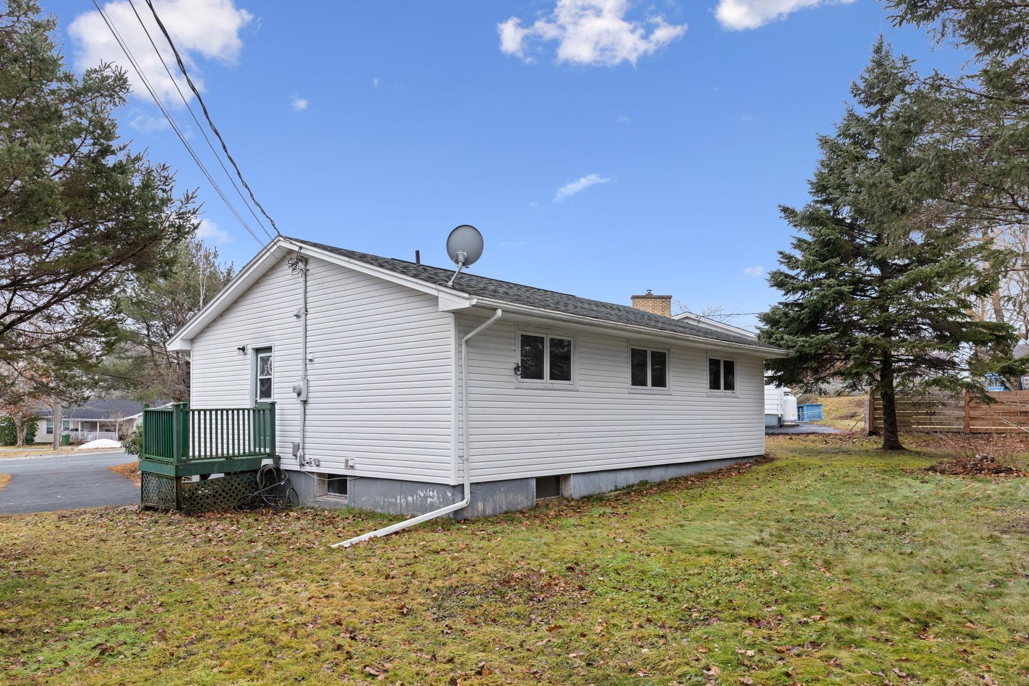 $429,900.00: 111 Ridgeview Drive, Sackville