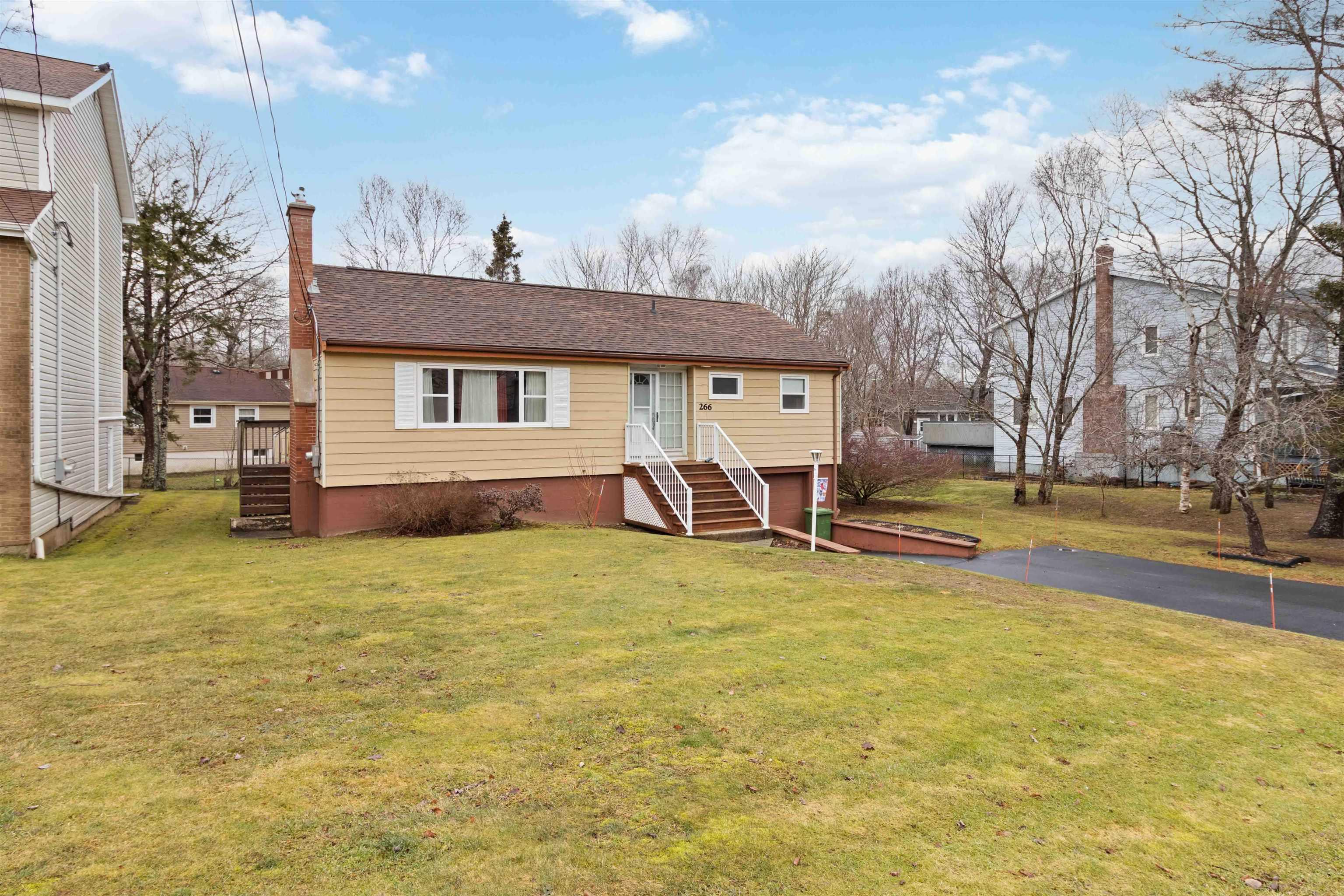 $499,900.00: 266 Douglas Crescent, Halifax