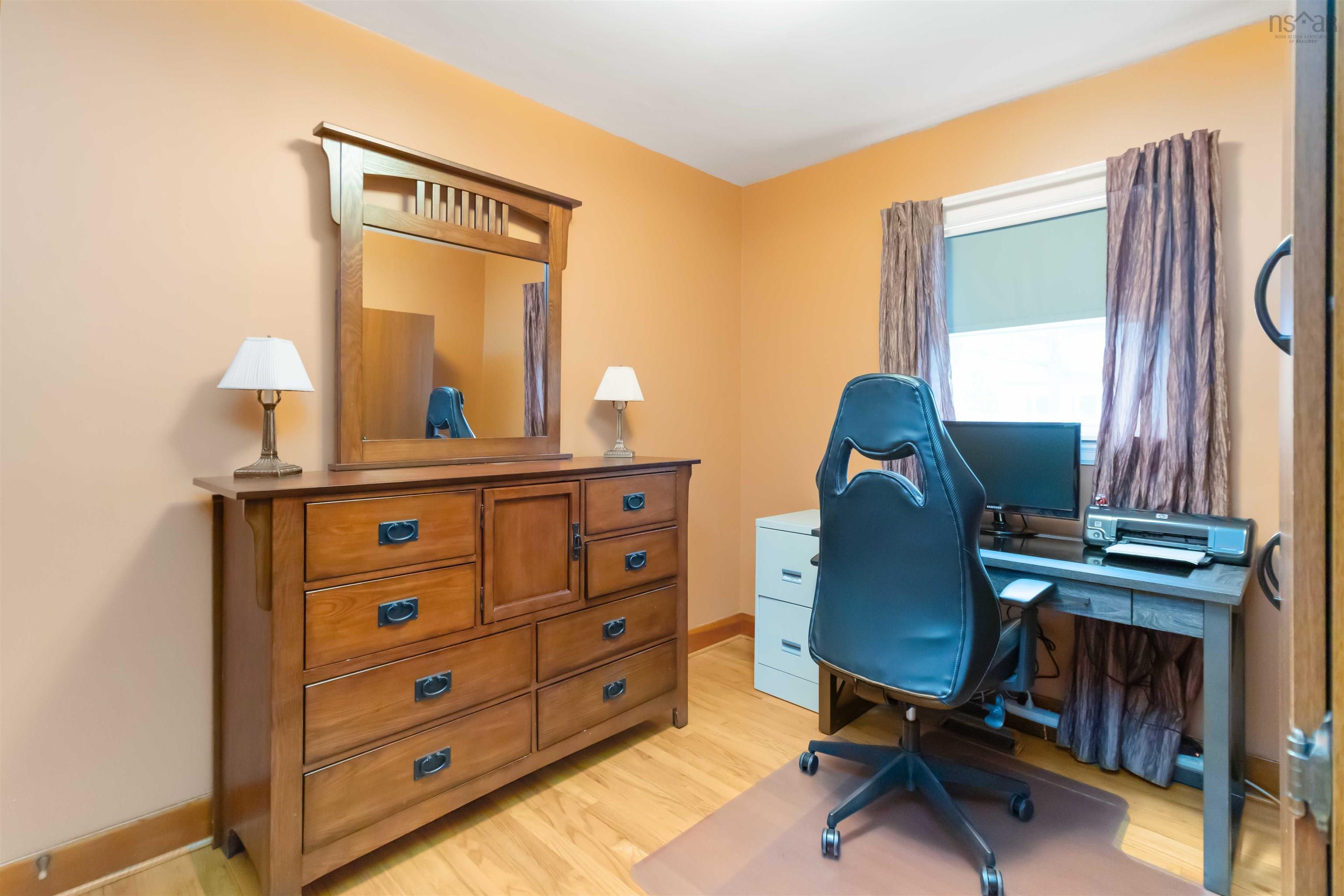 $499,900.00: 266 Douglas Crescent, Halifax