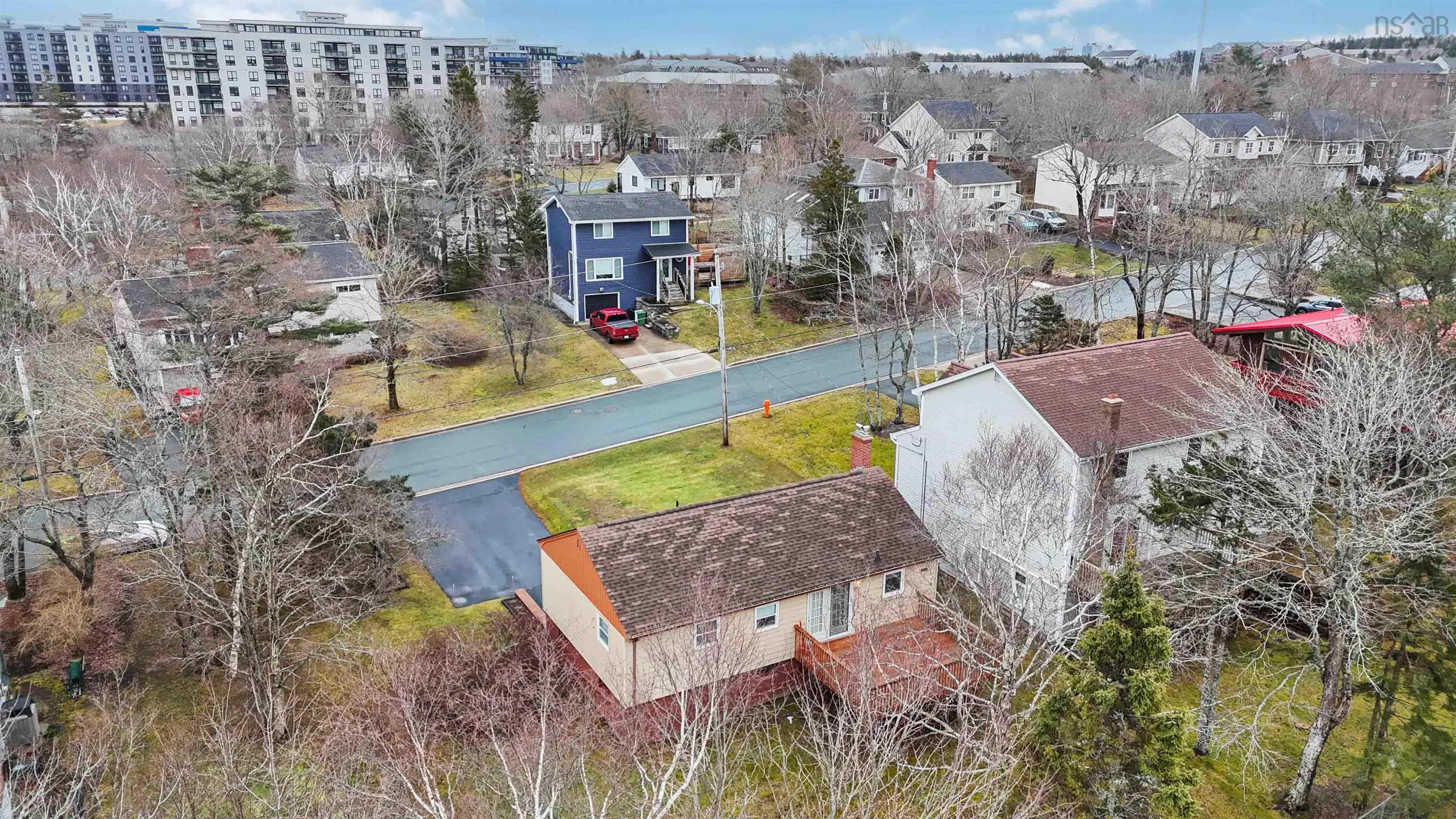 $499,900.00: 266 Douglas Crescent, Halifax