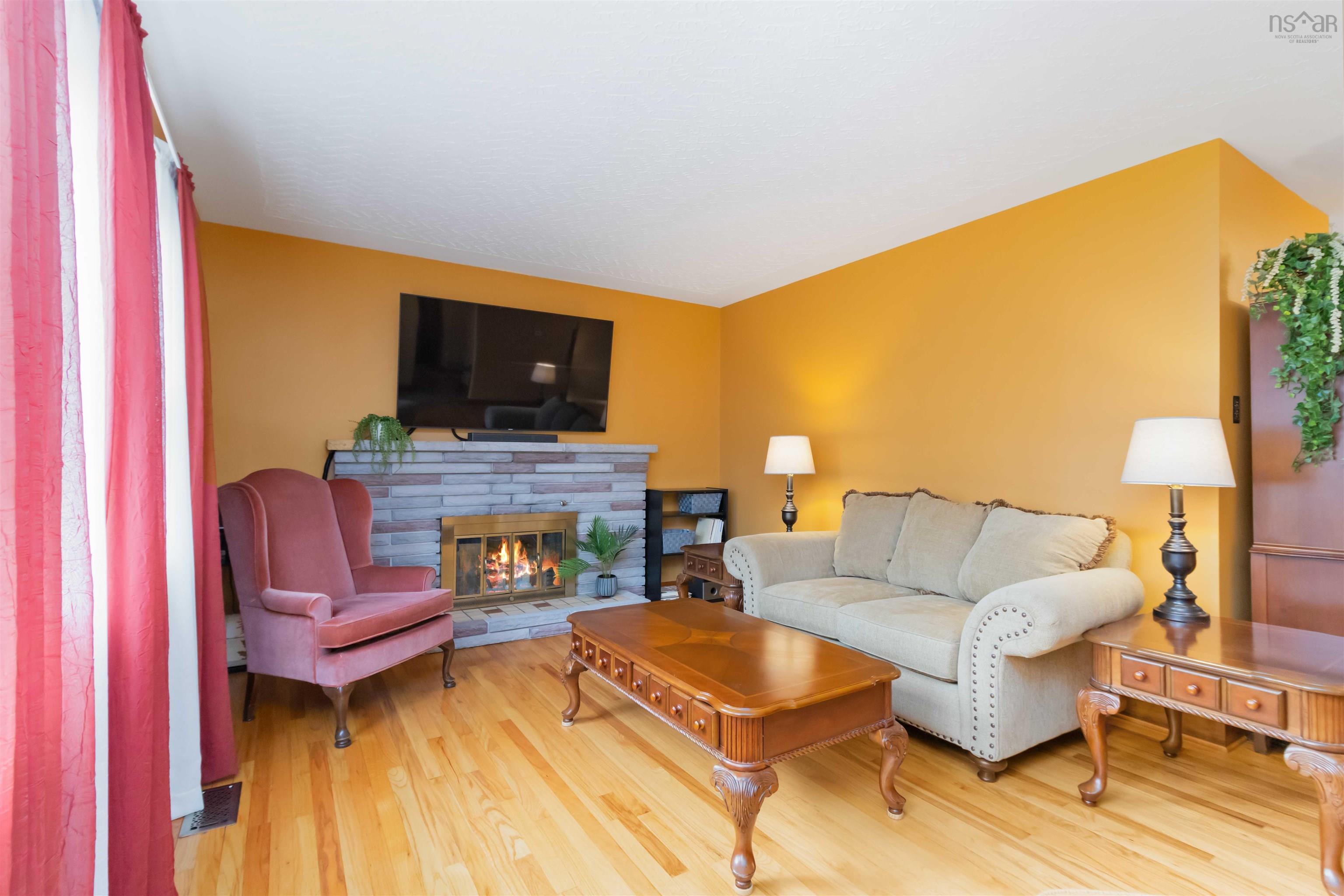 $499,900.00: 266 Douglas Crescent, Halifax