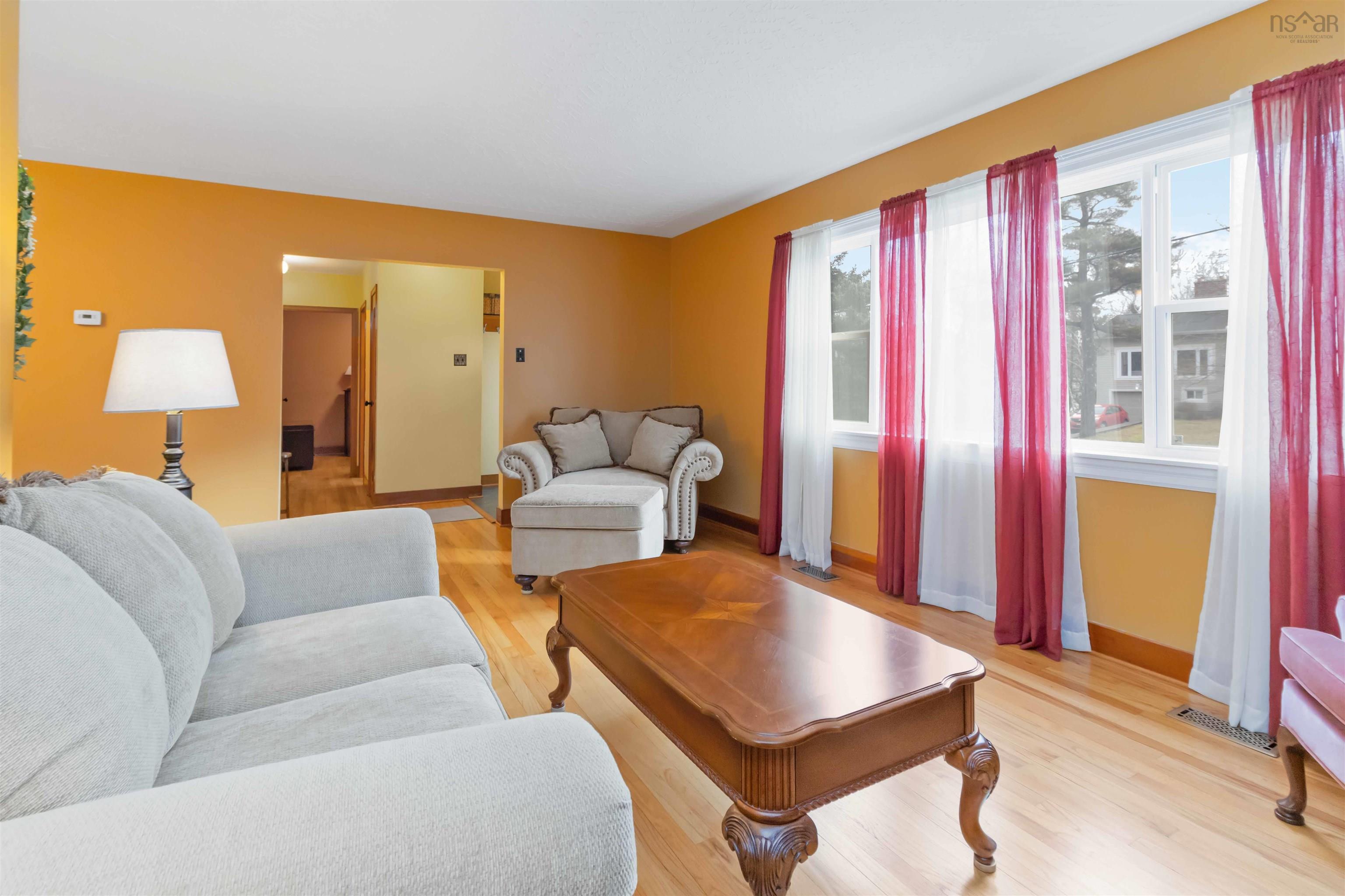 $499,900.00: 266 Douglas Crescent, Halifax