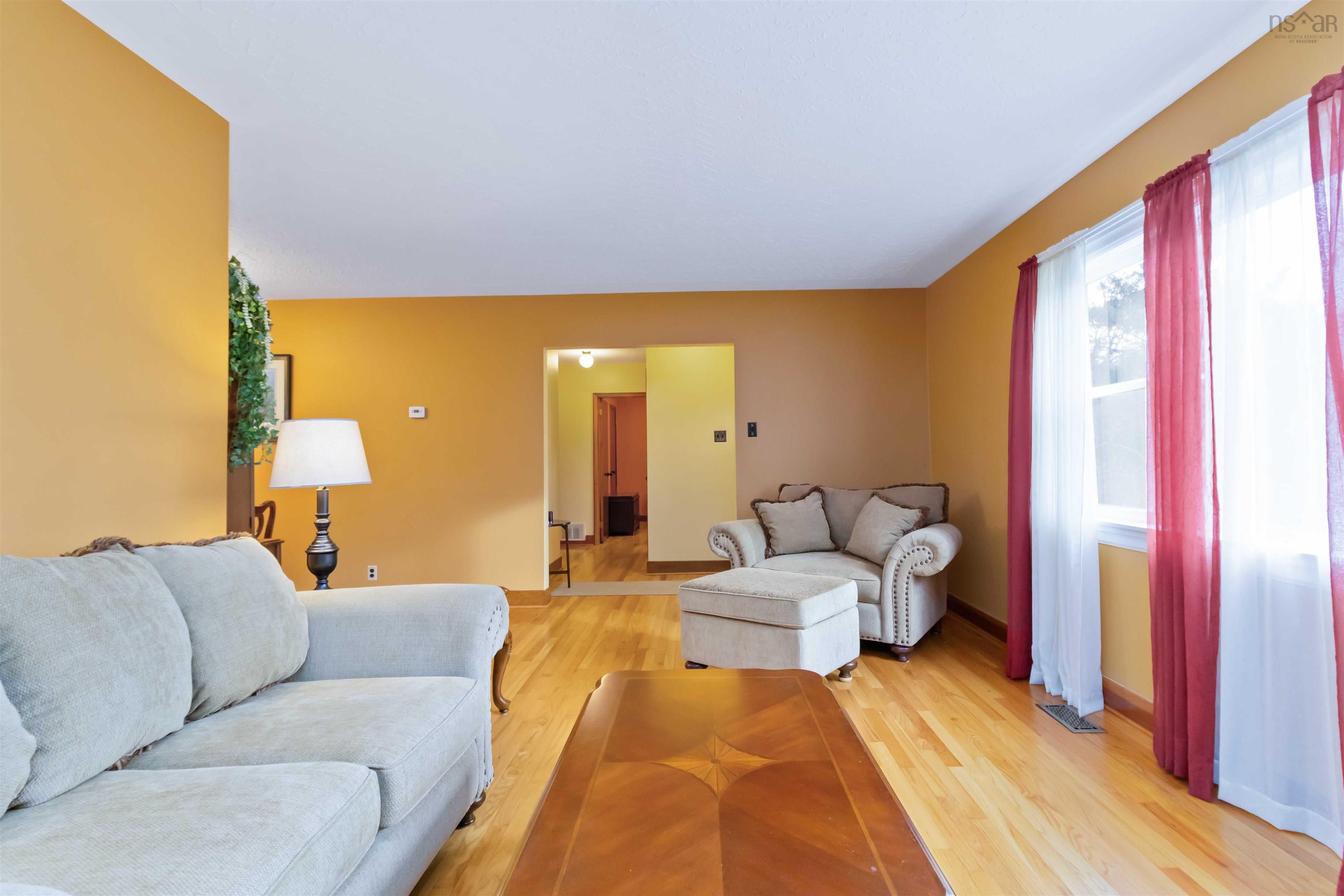 $499,900.00: 266 Douglas Crescent, Halifax
