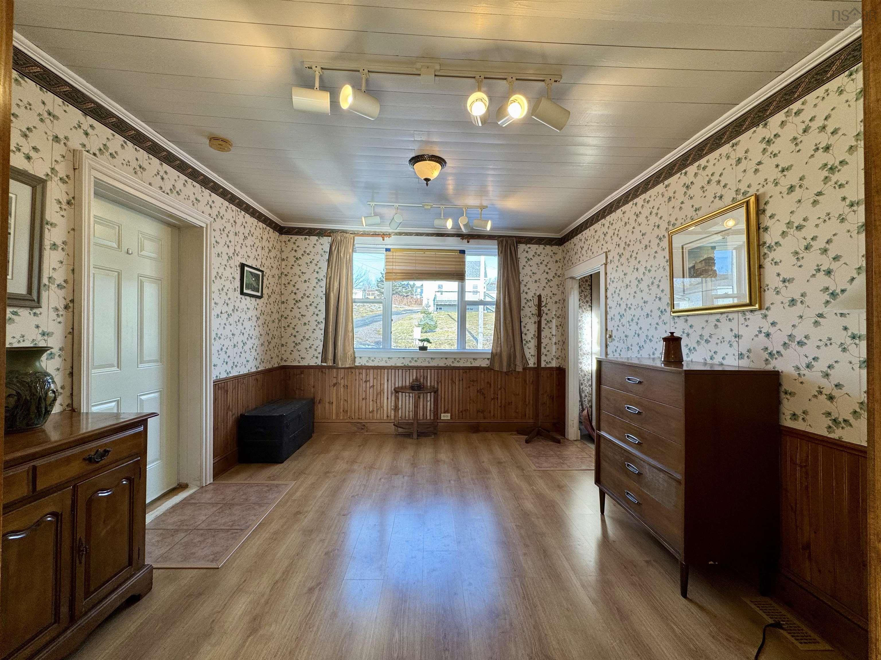 $279,000.00: 740 Veterans Memorial Drive, Arichat