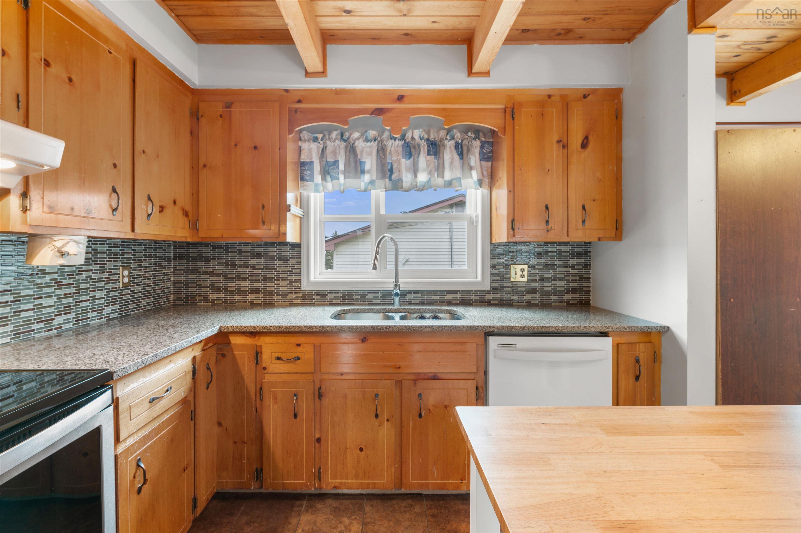 $389,900.00: 45 Denneb Crescent, Lower Sackville