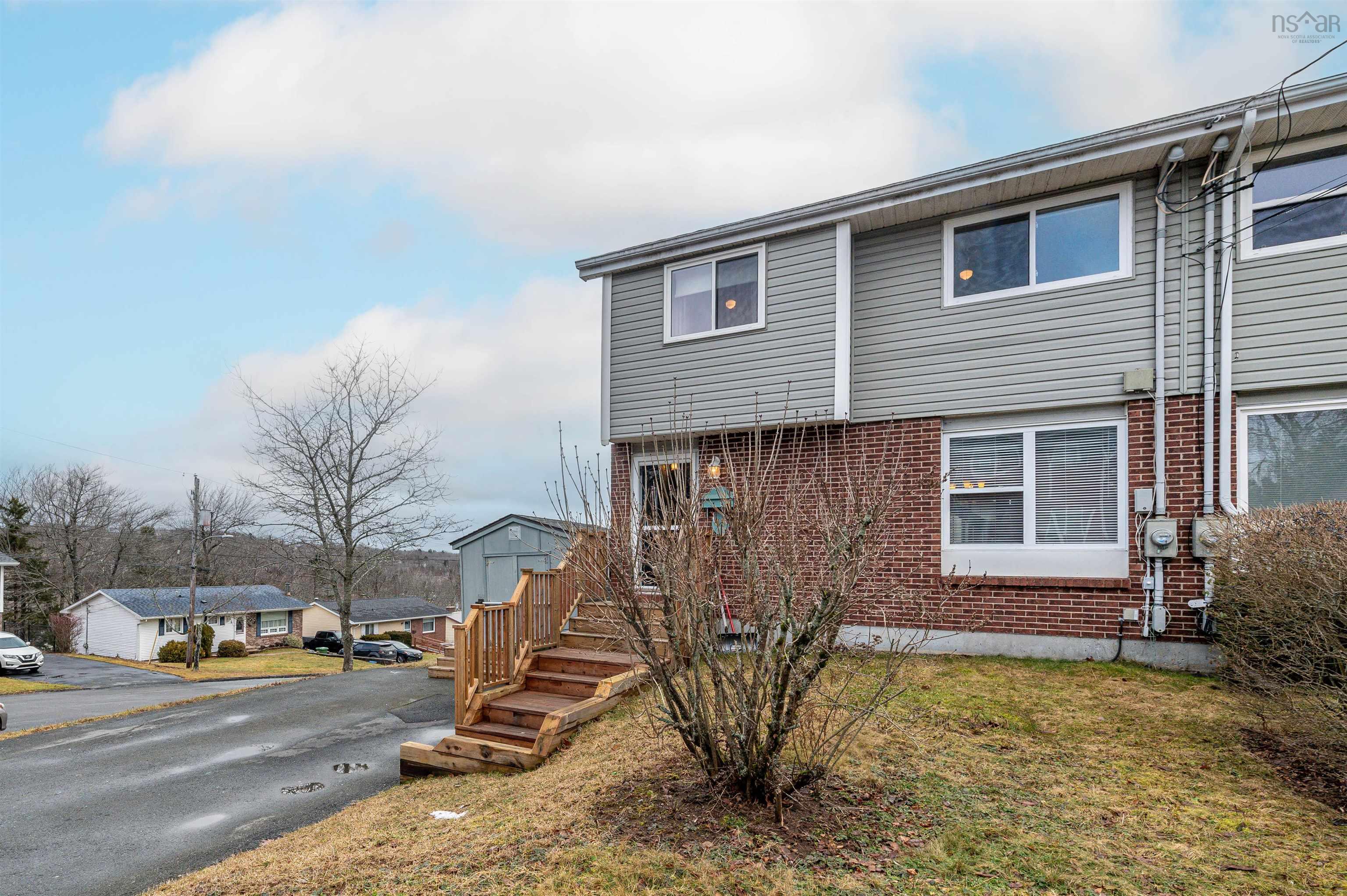 $389,900.00: 45 Denneb Crescent, Lower Sackville