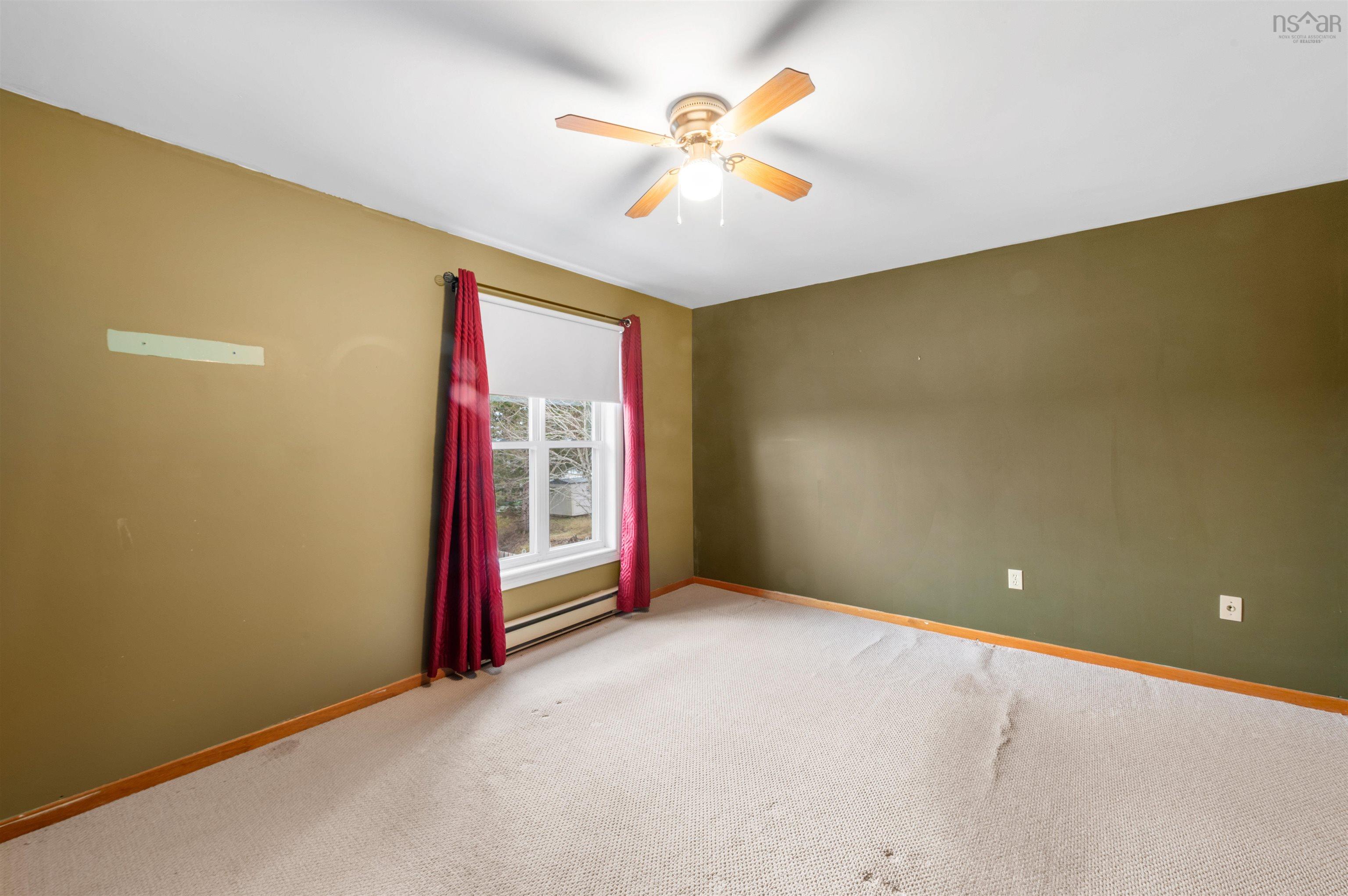 $389,900.00: 45 Denneb Crescent, Lower Sackville