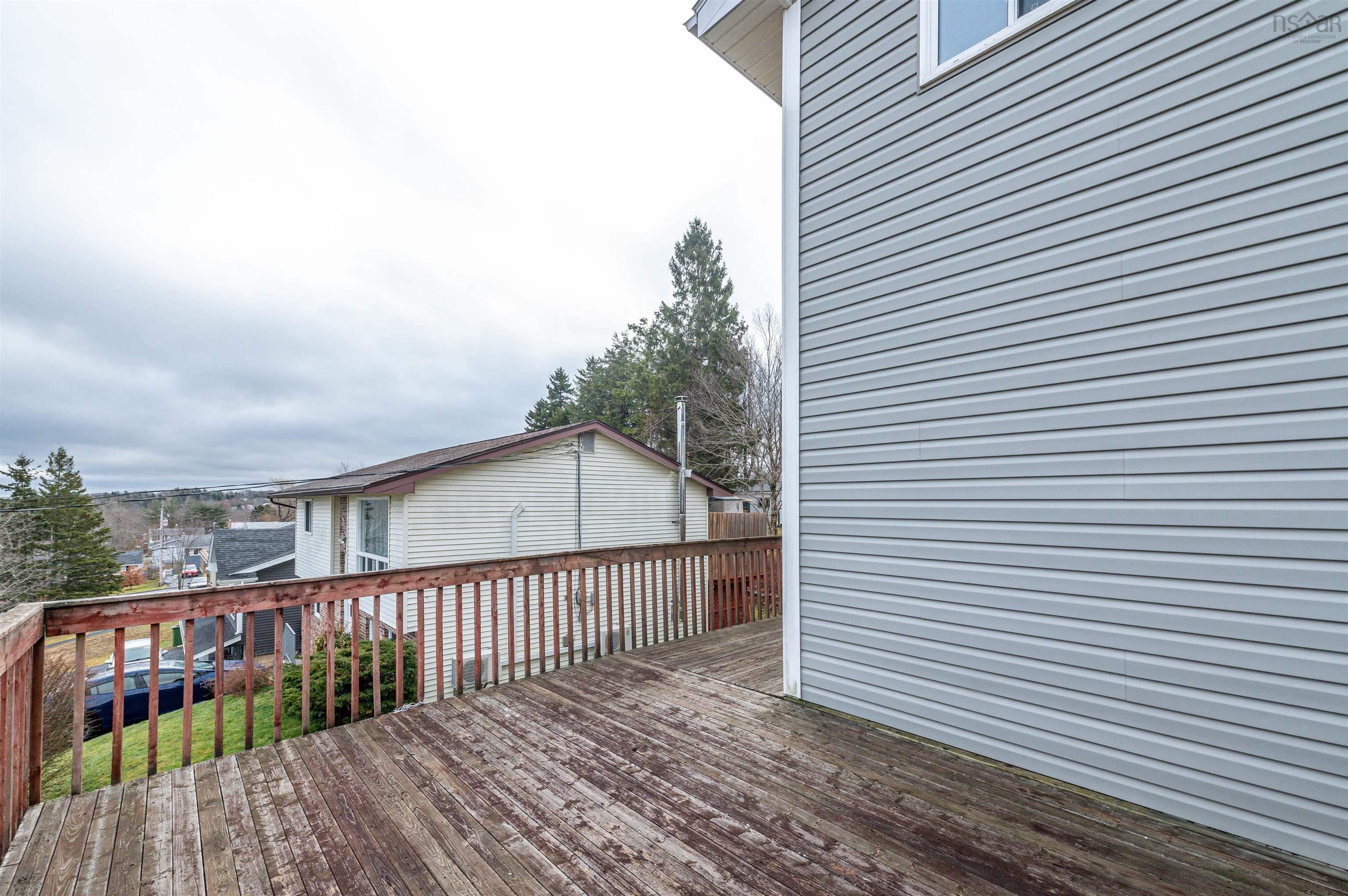 $389,900.00: 45 Denneb Crescent, Lower Sackville