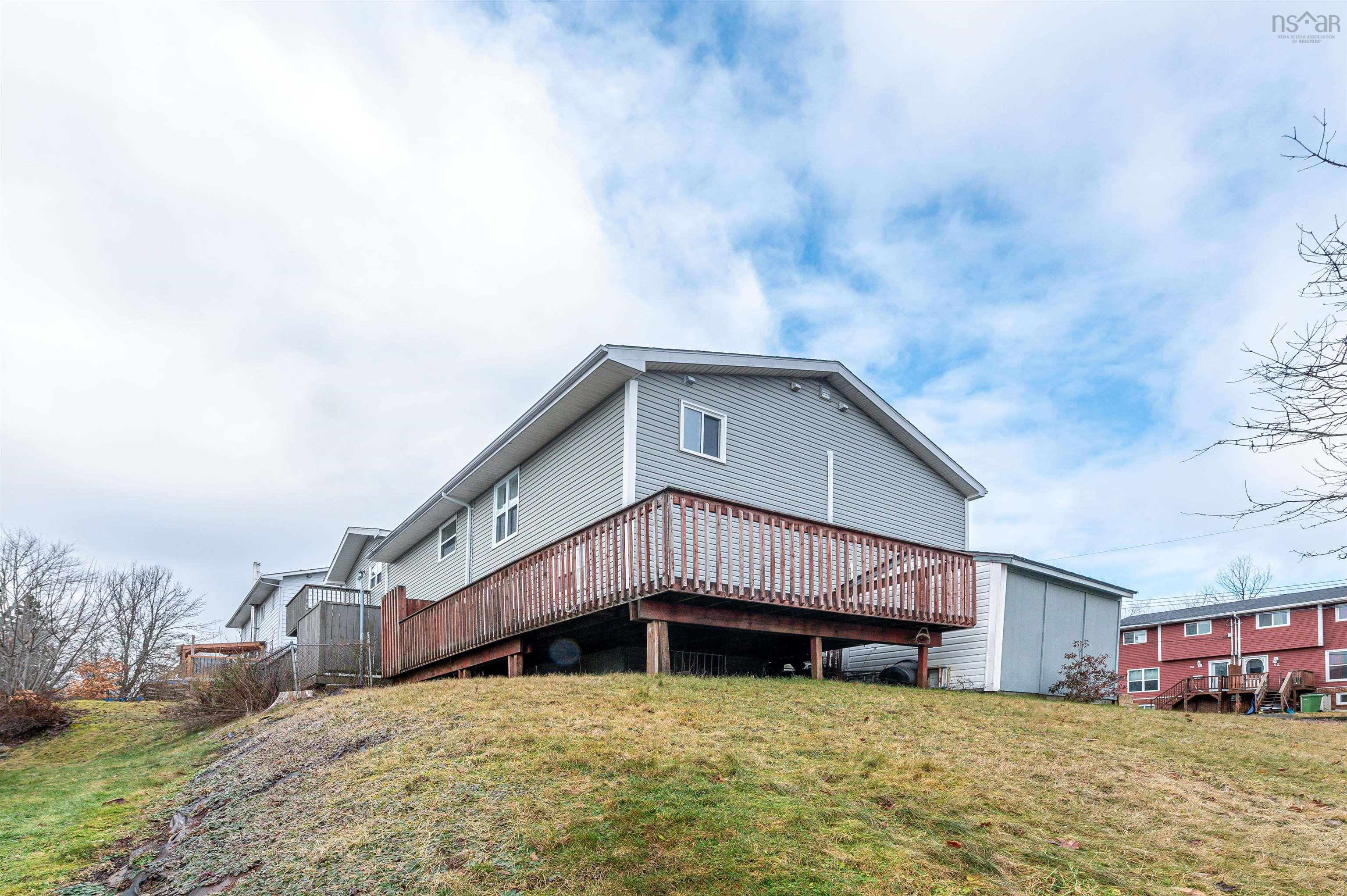 $389,900.00: 45 Denneb Crescent, Lower Sackville