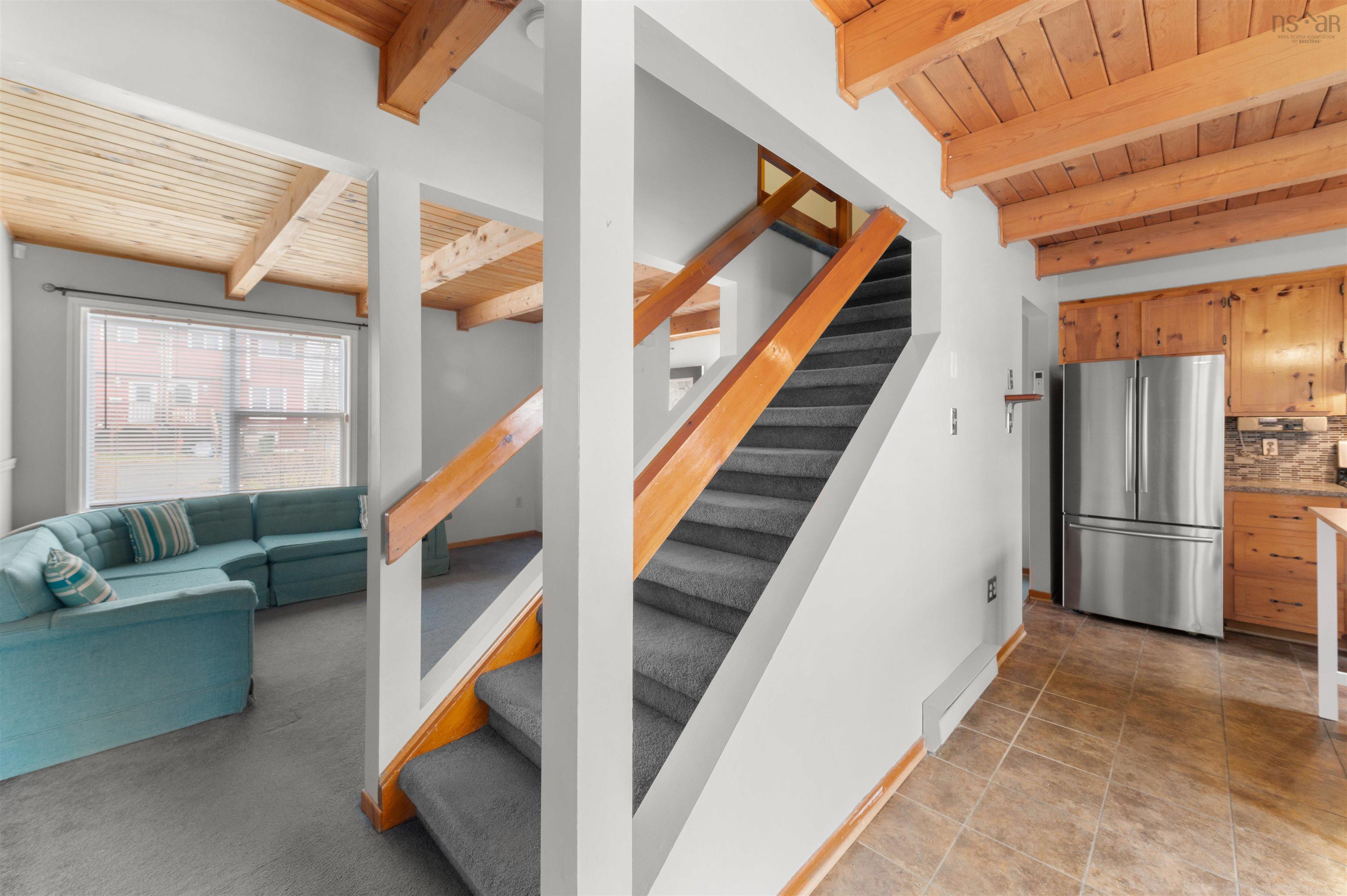 $389,900.00: 45 Denneb Crescent, Lower Sackville
