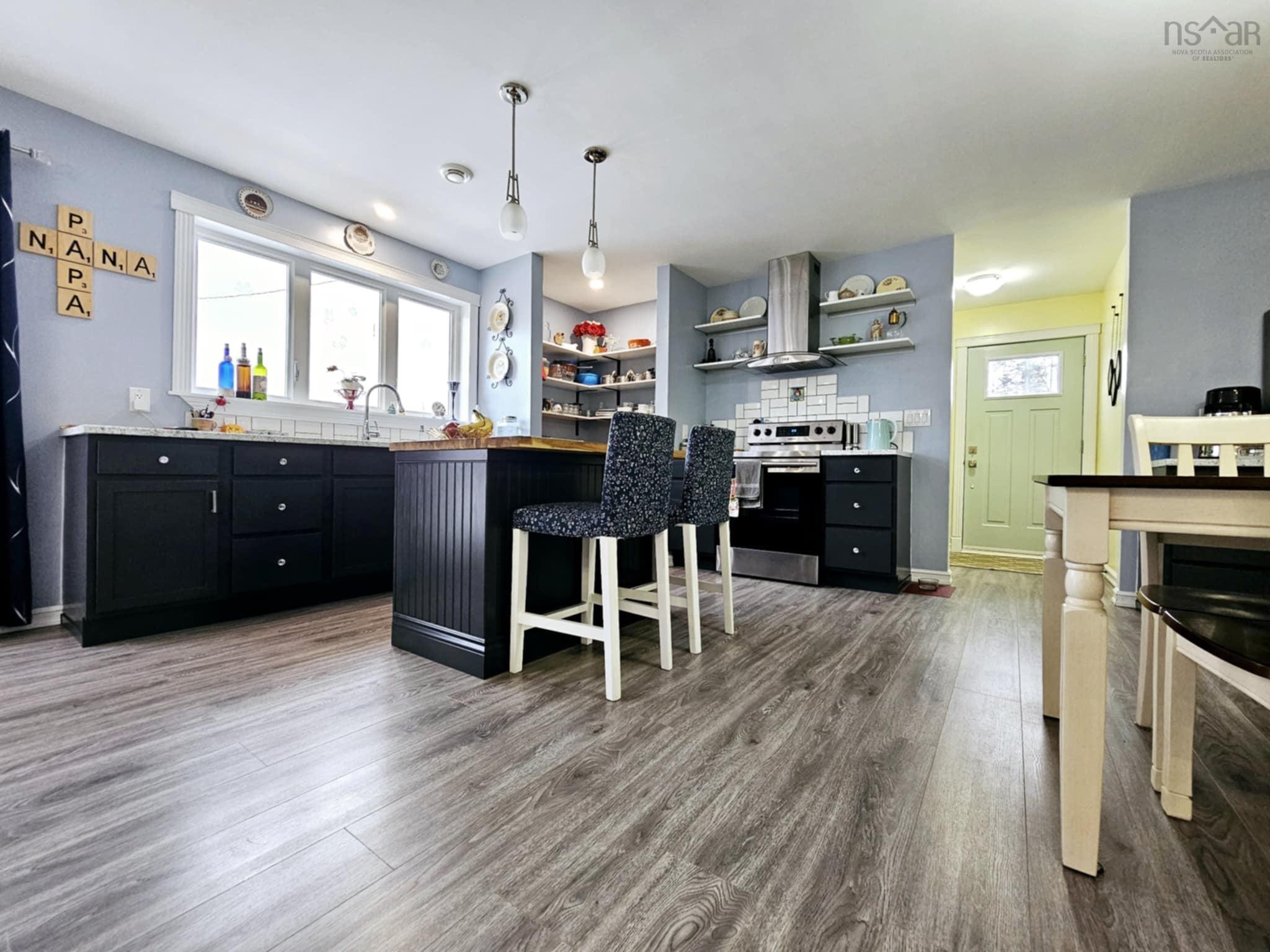 $458,000.00: 99 Cross Road, Great Village