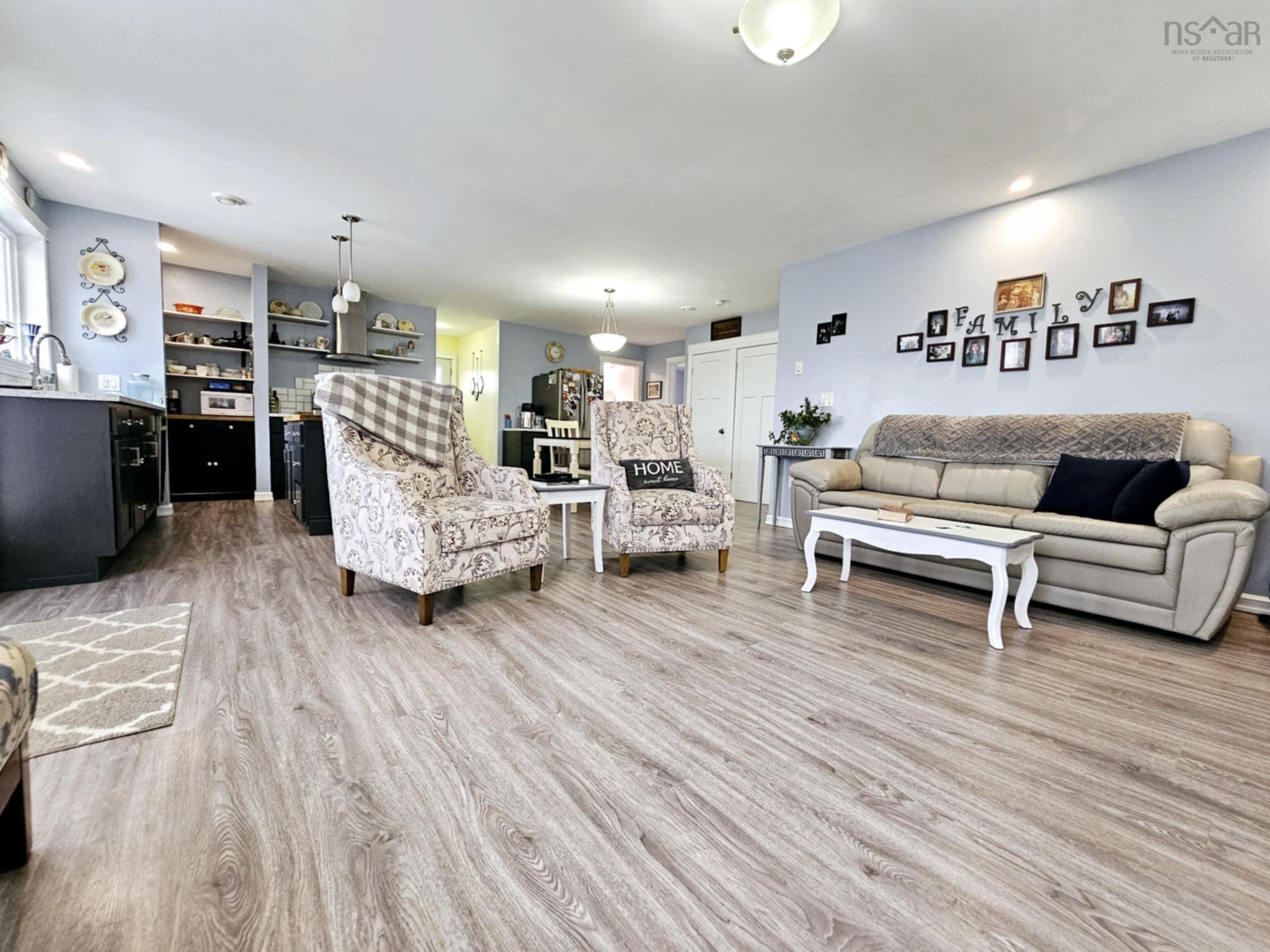 $458,000.00: 99 Cross Road, Great Village