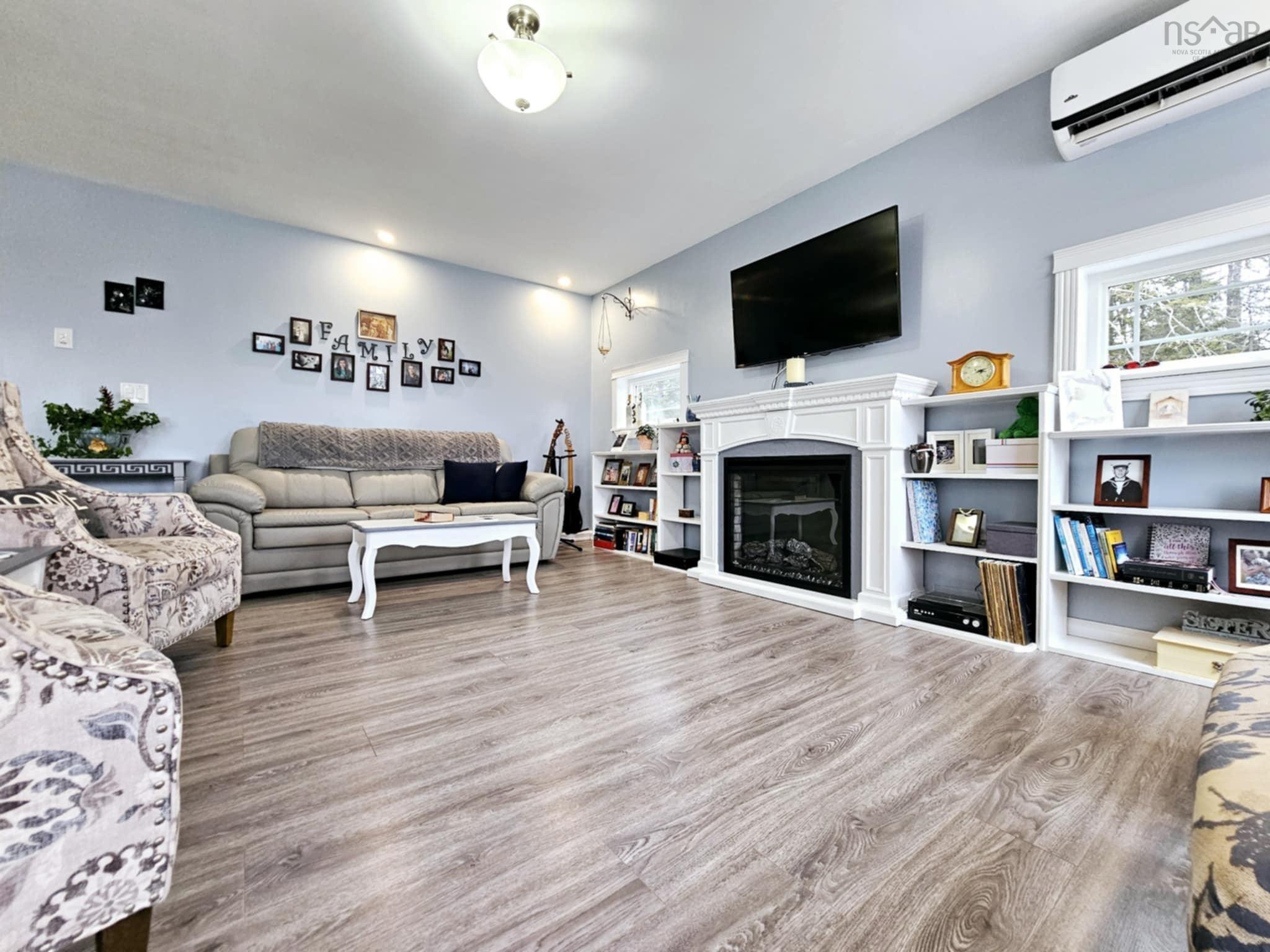 $458,000.00: 99 Cross Road, Great Village