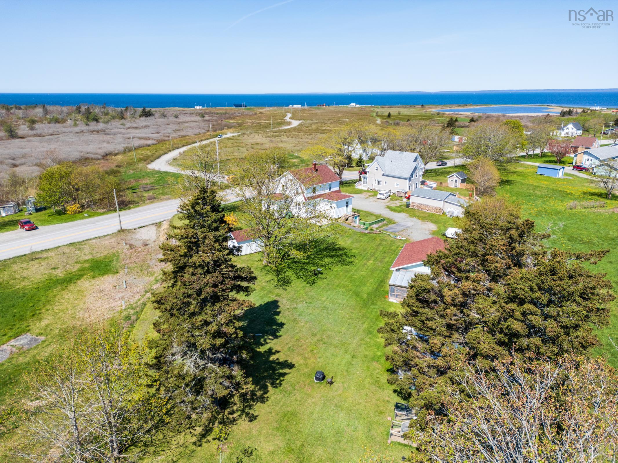 $365,000.00: 8882 Highway 1, Meteghan River
