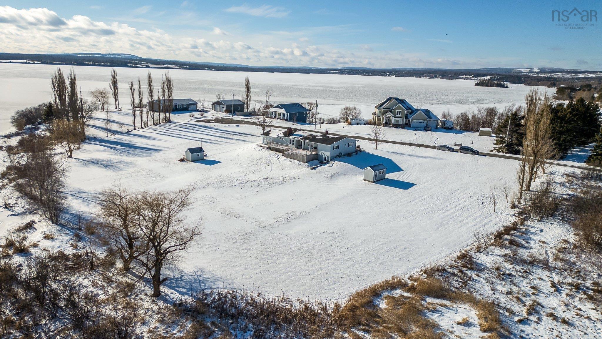 $618,900.00: 12 Lakeshore Drive, Lyons Brook