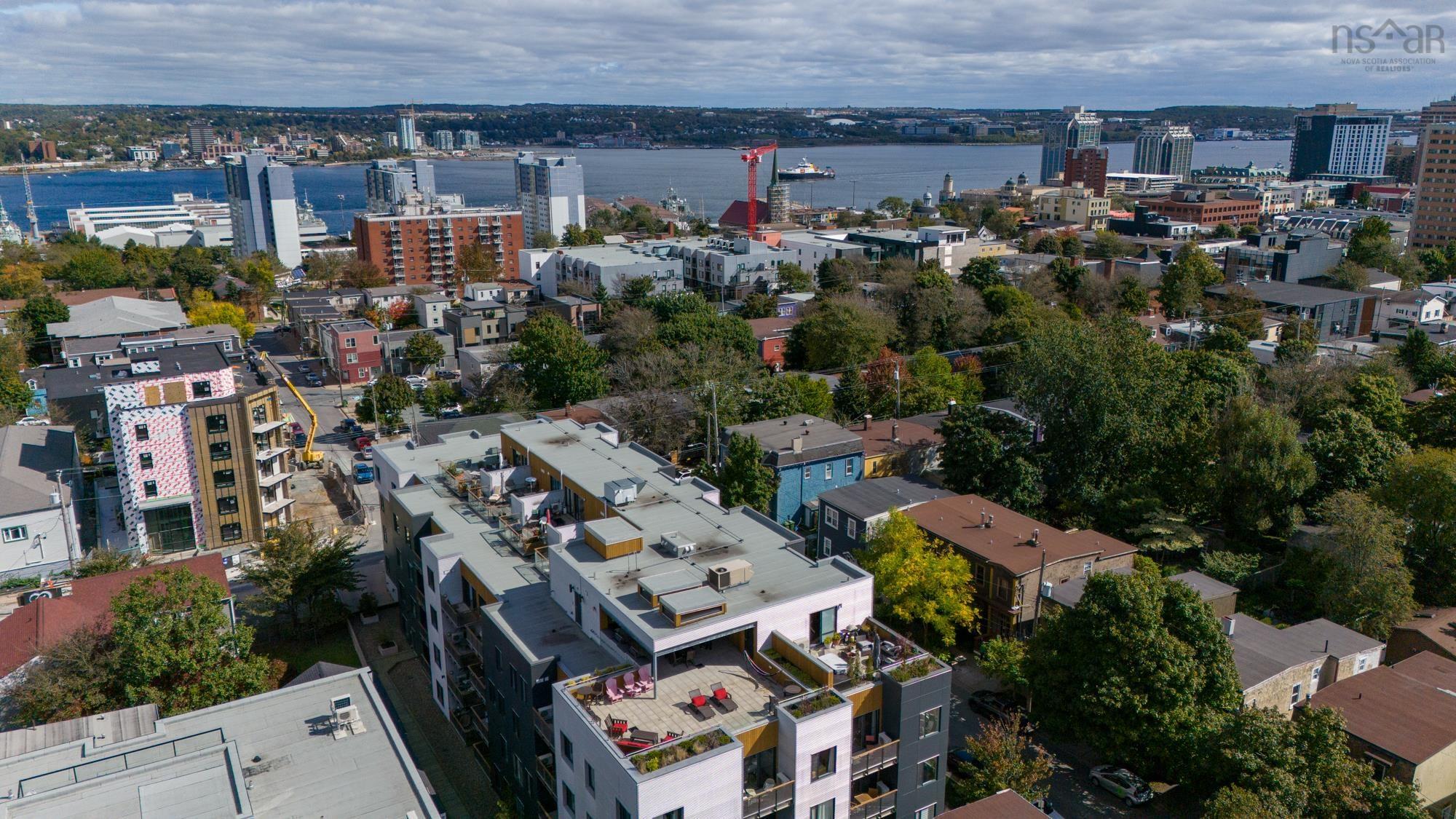 $474,500.00: 104 5677 Harris Street, Halifax Peninsula