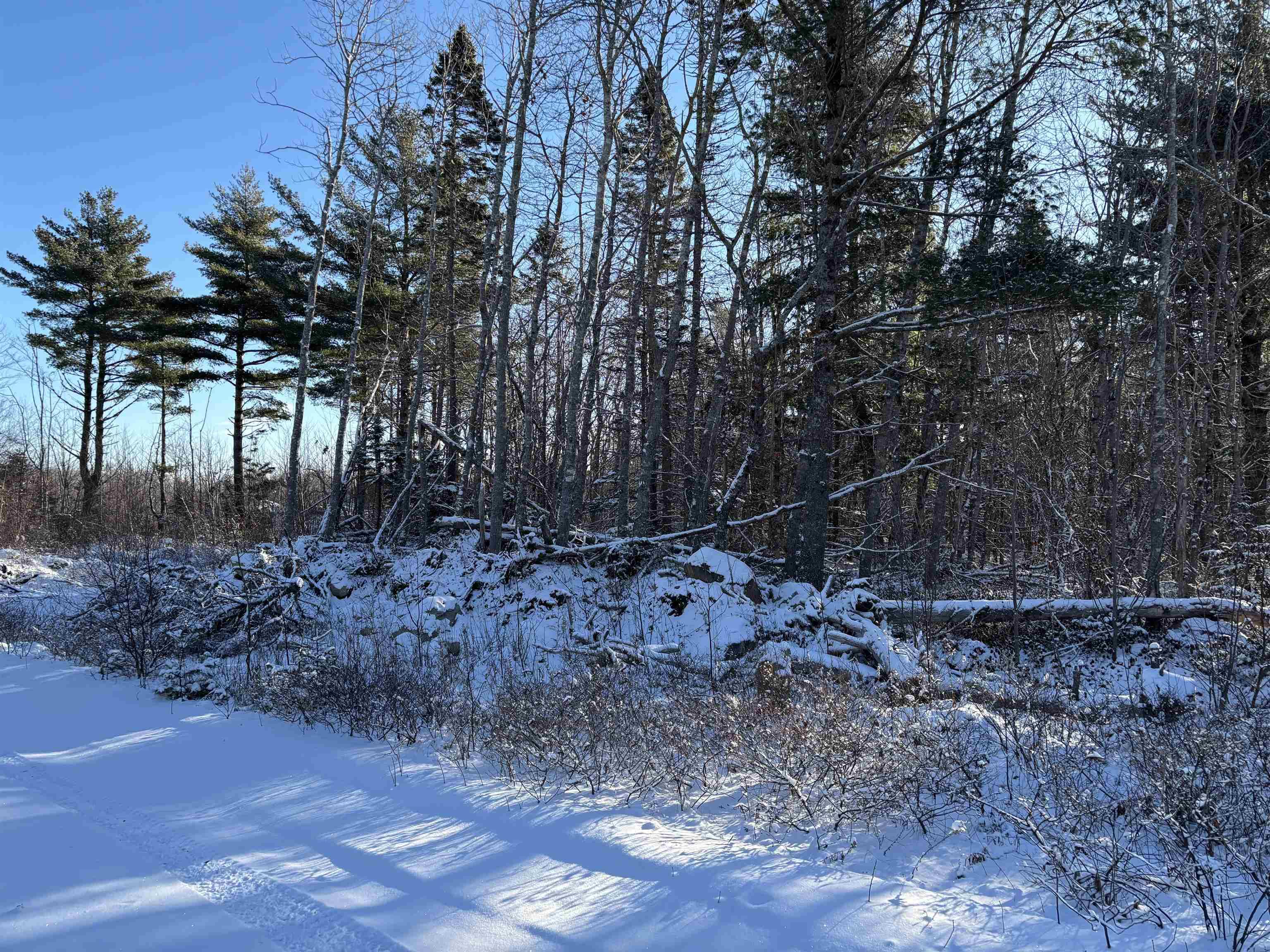 $149,900.00: Lot (PID 70164488) Highway 103, White Point