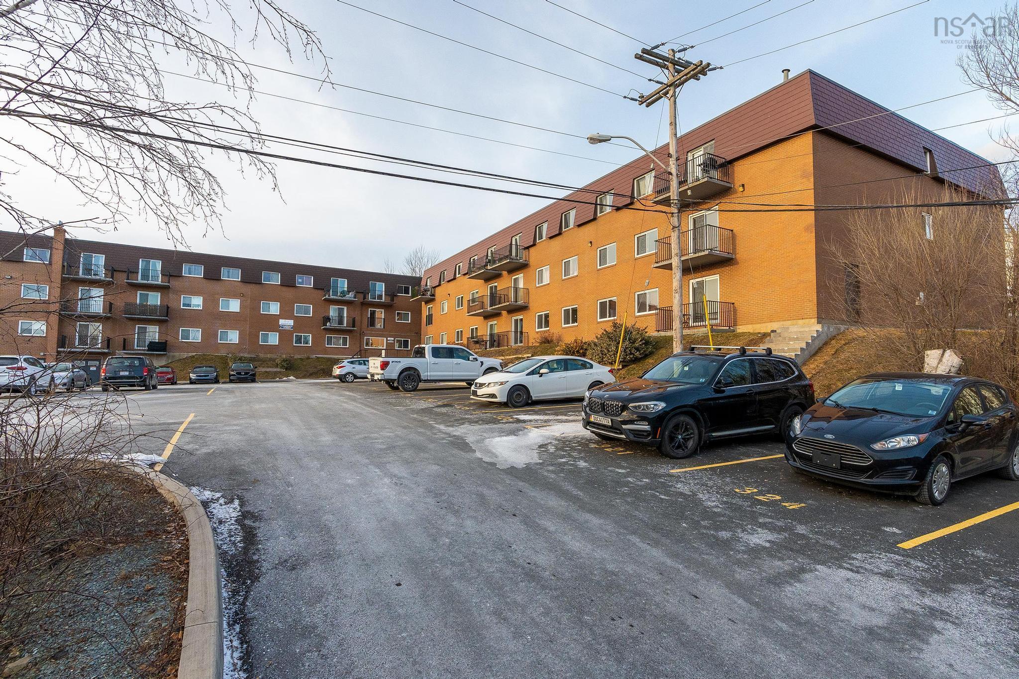 $239,900.00: 308 7 Jamieson Street, Dartmouth